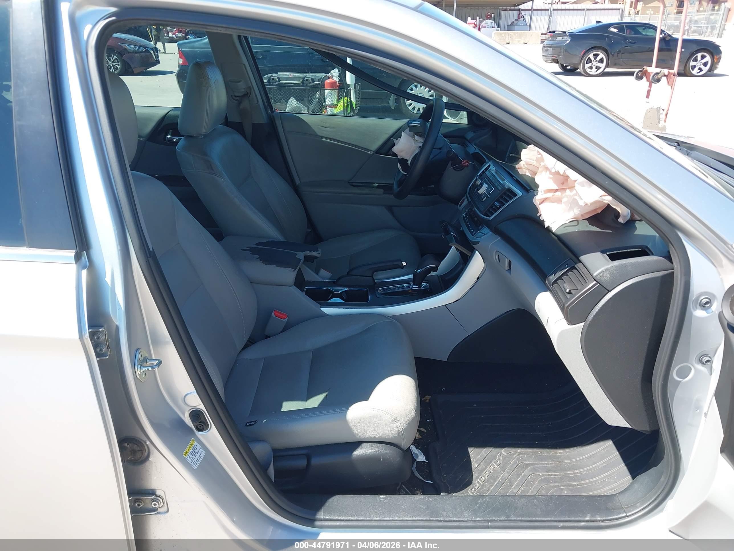 HONDA ACCORD image 5