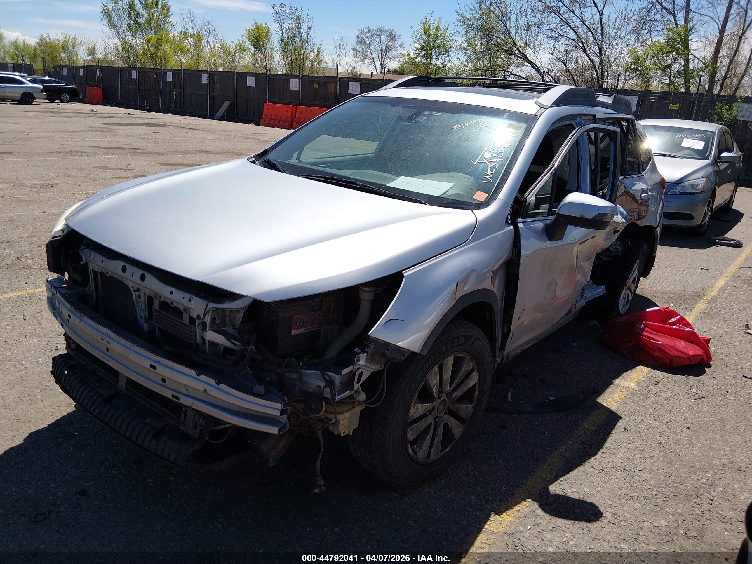 SUBARU OUTBACK image 2