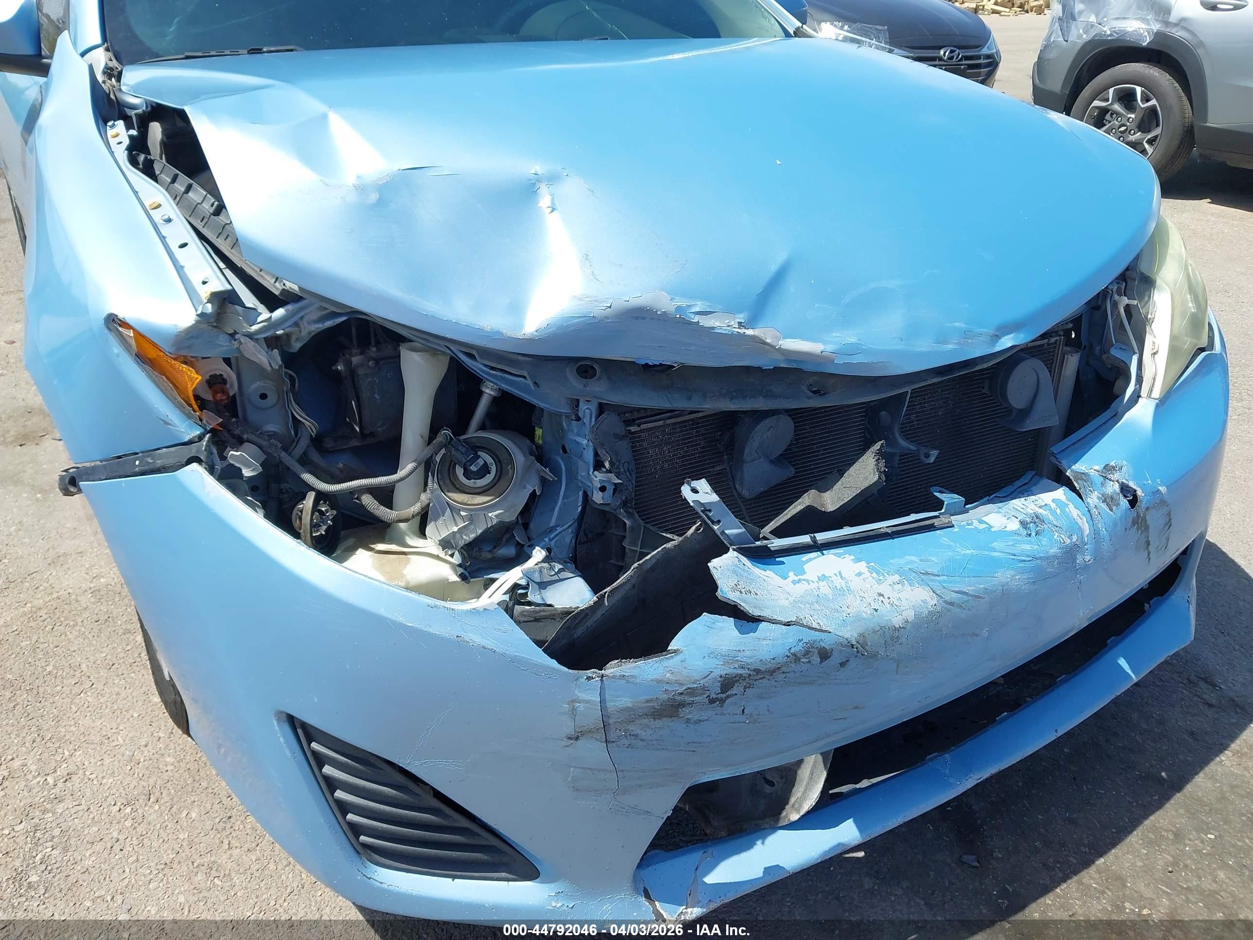 TOYOTA CAMRY image 6