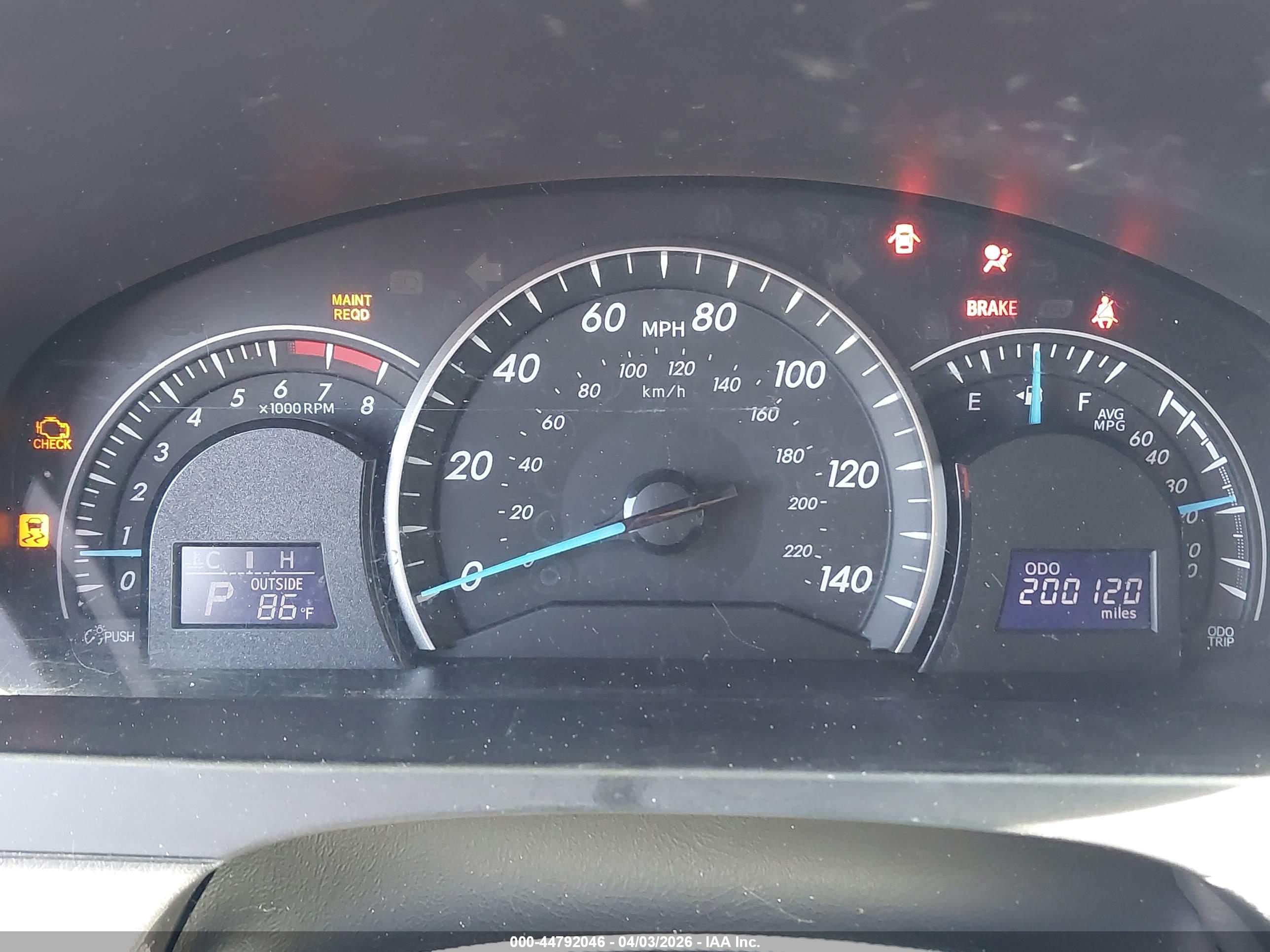 TOYOTA CAMRY image 7