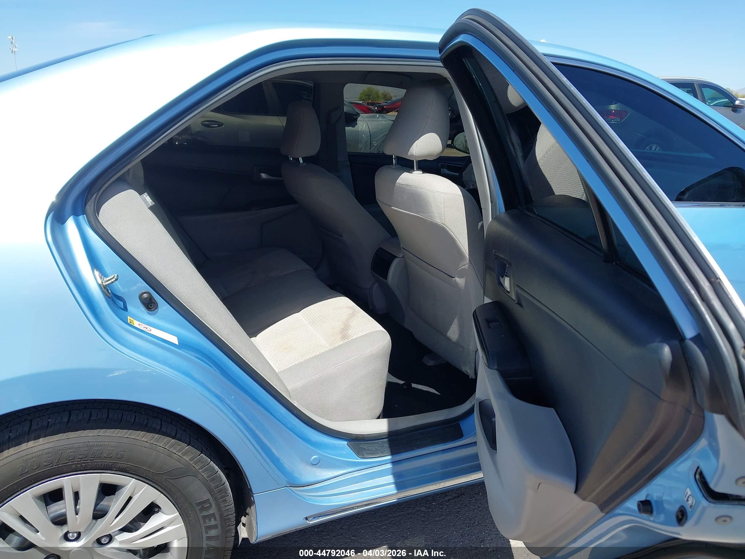 TOYOTA CAMRY image 8