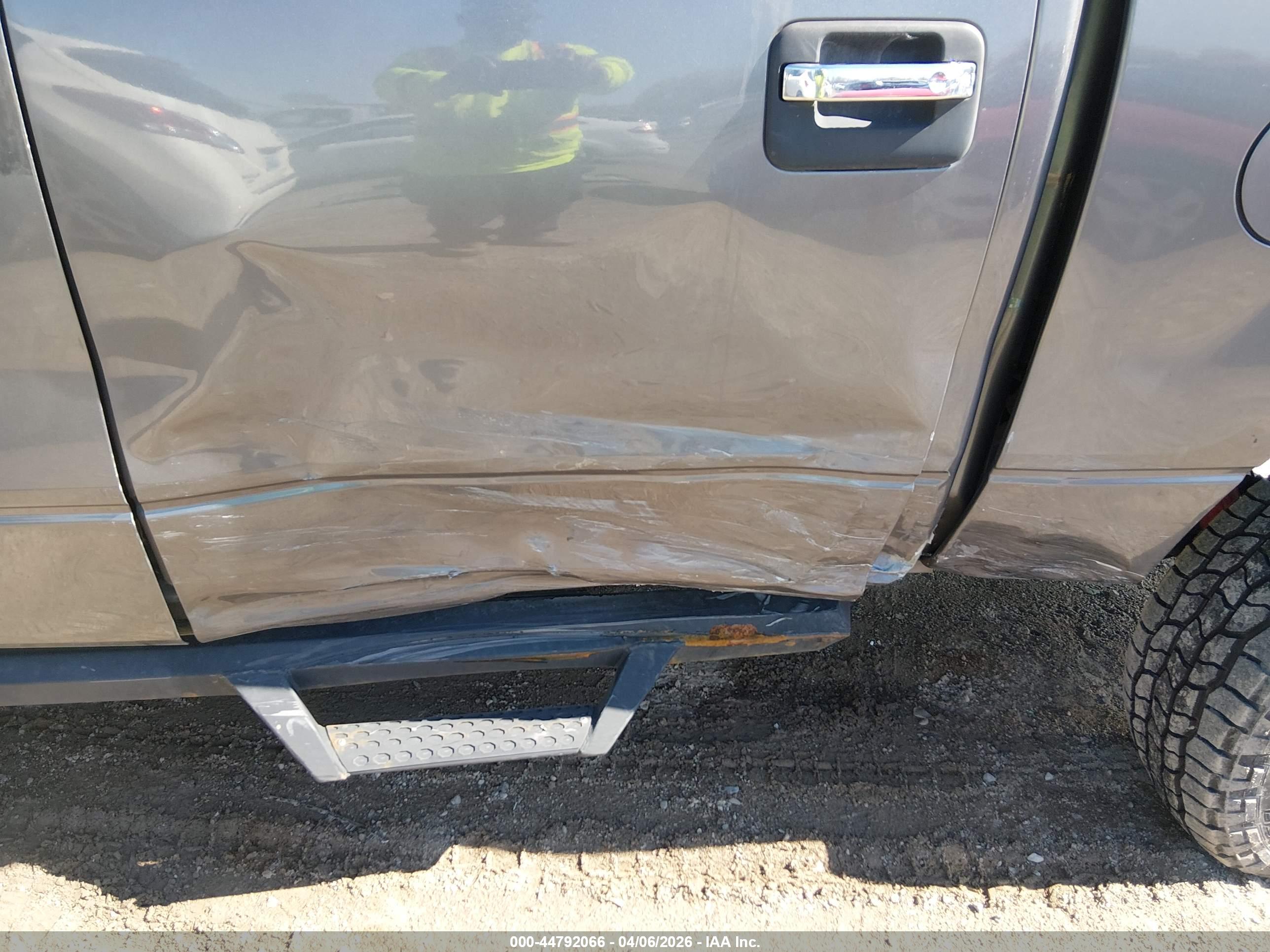 FORD F-150 image 6