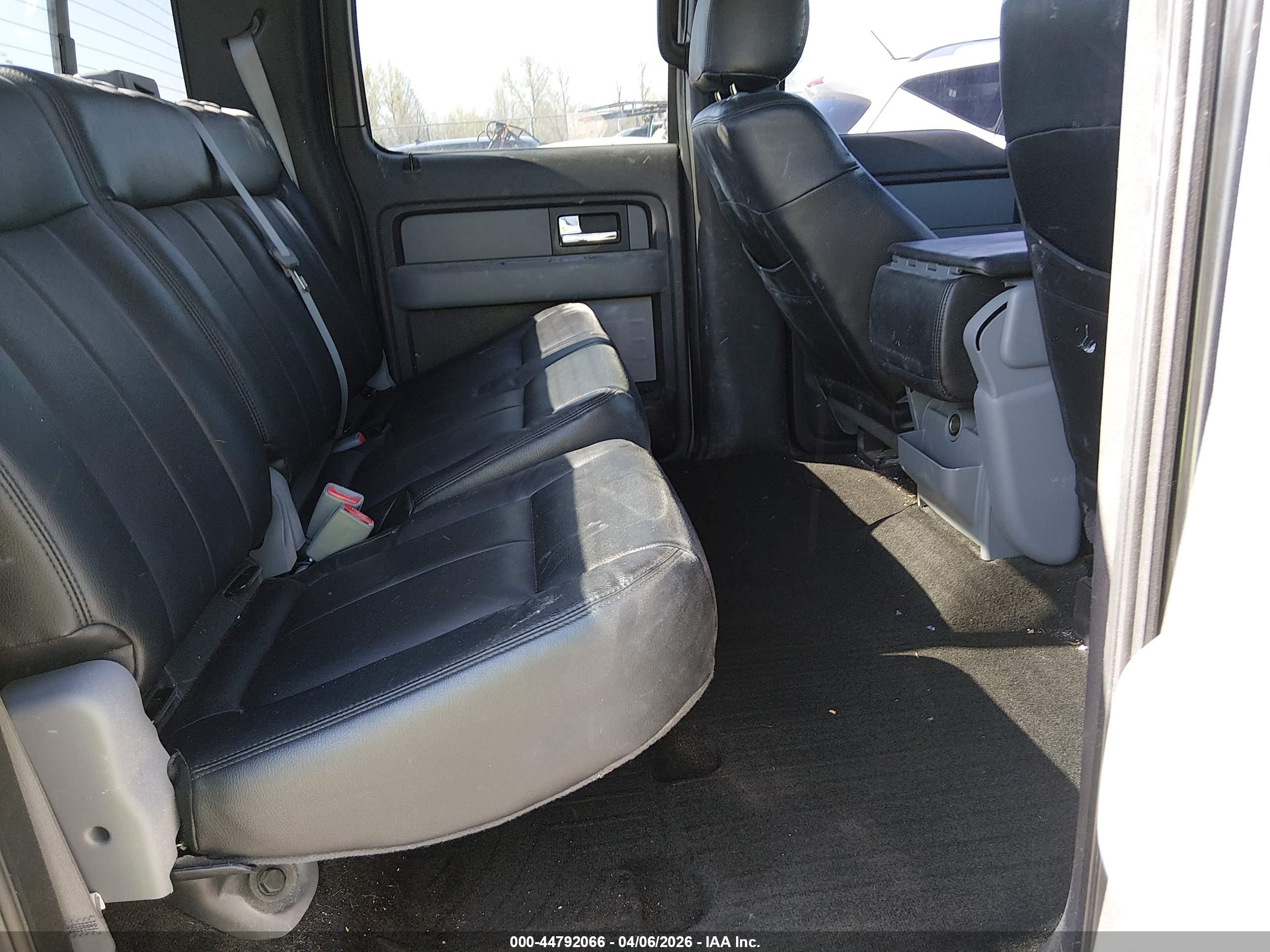 FORD F-150 image 8