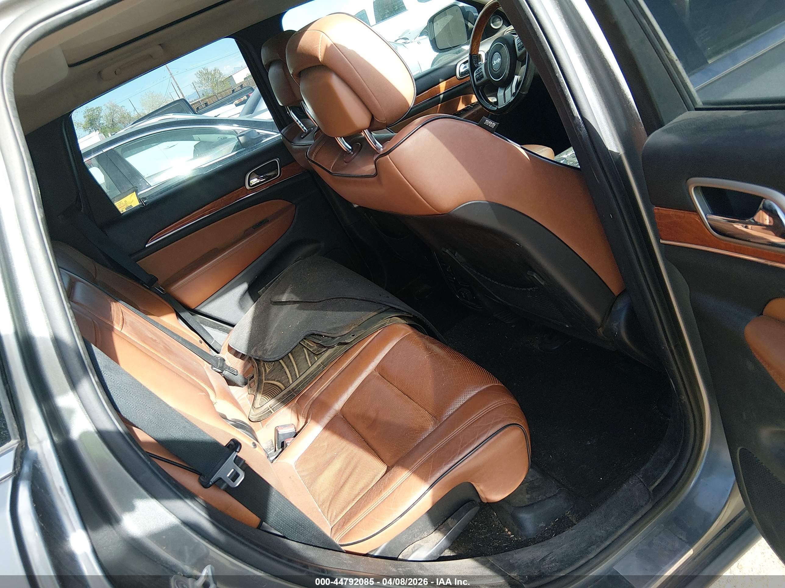 JEEP GRAND image 8