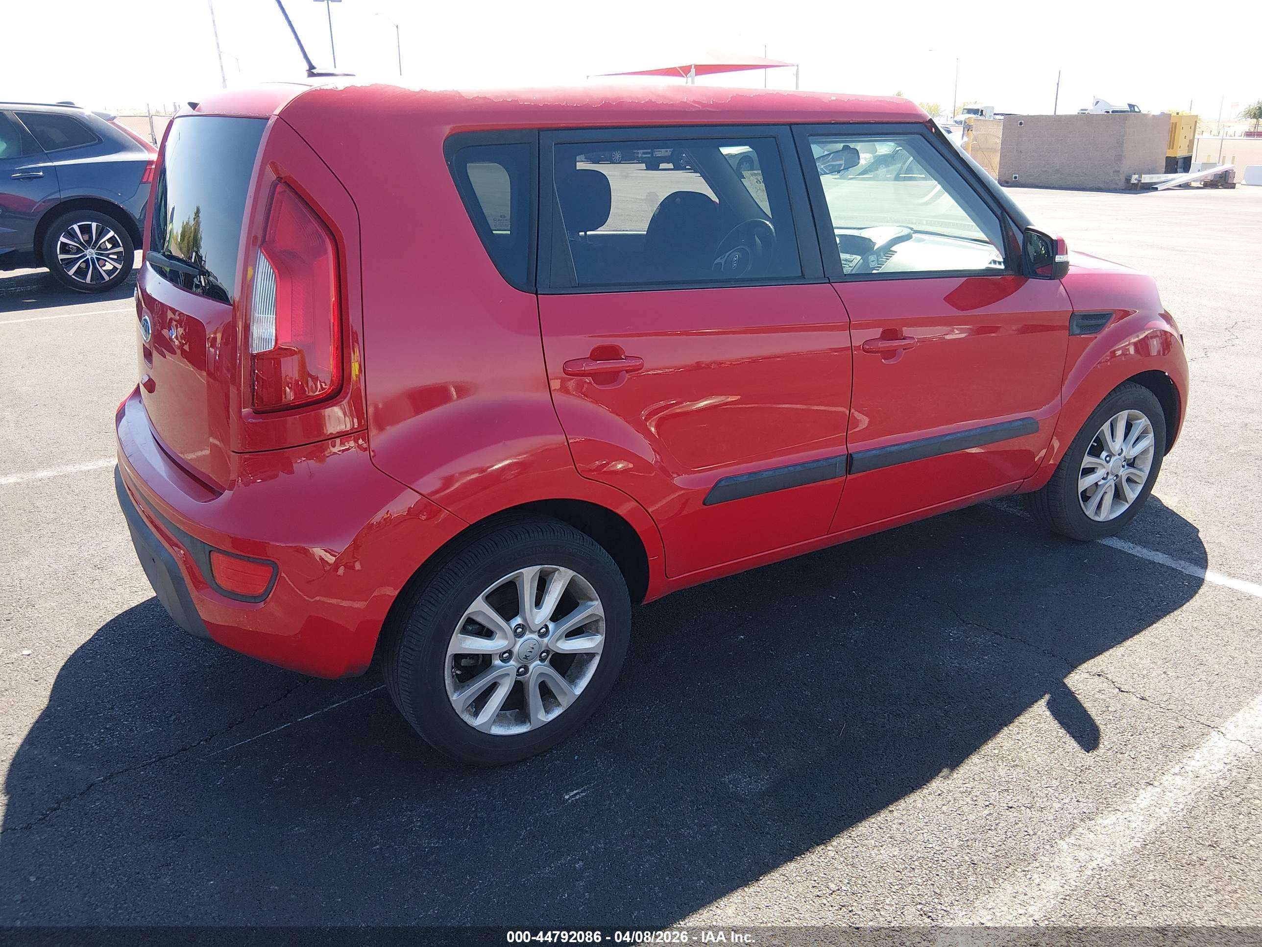 KIA SOUL image 4