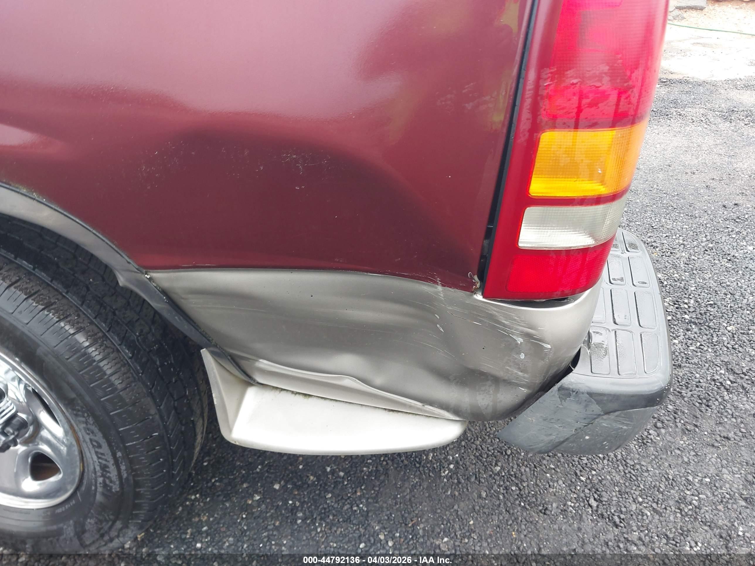 GMC SIERRA image 6