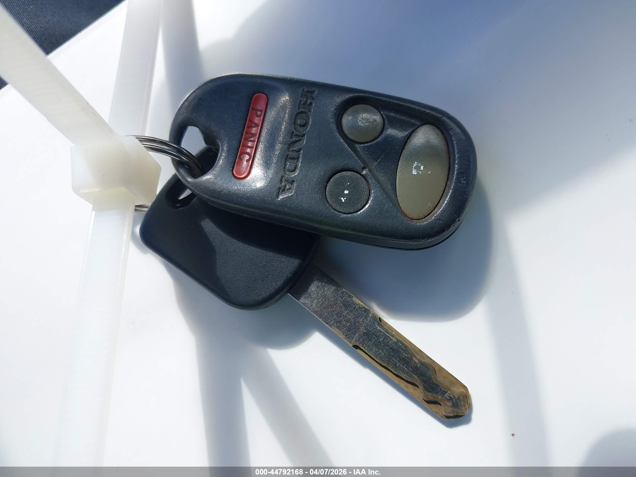 HONDA CR-V image 11