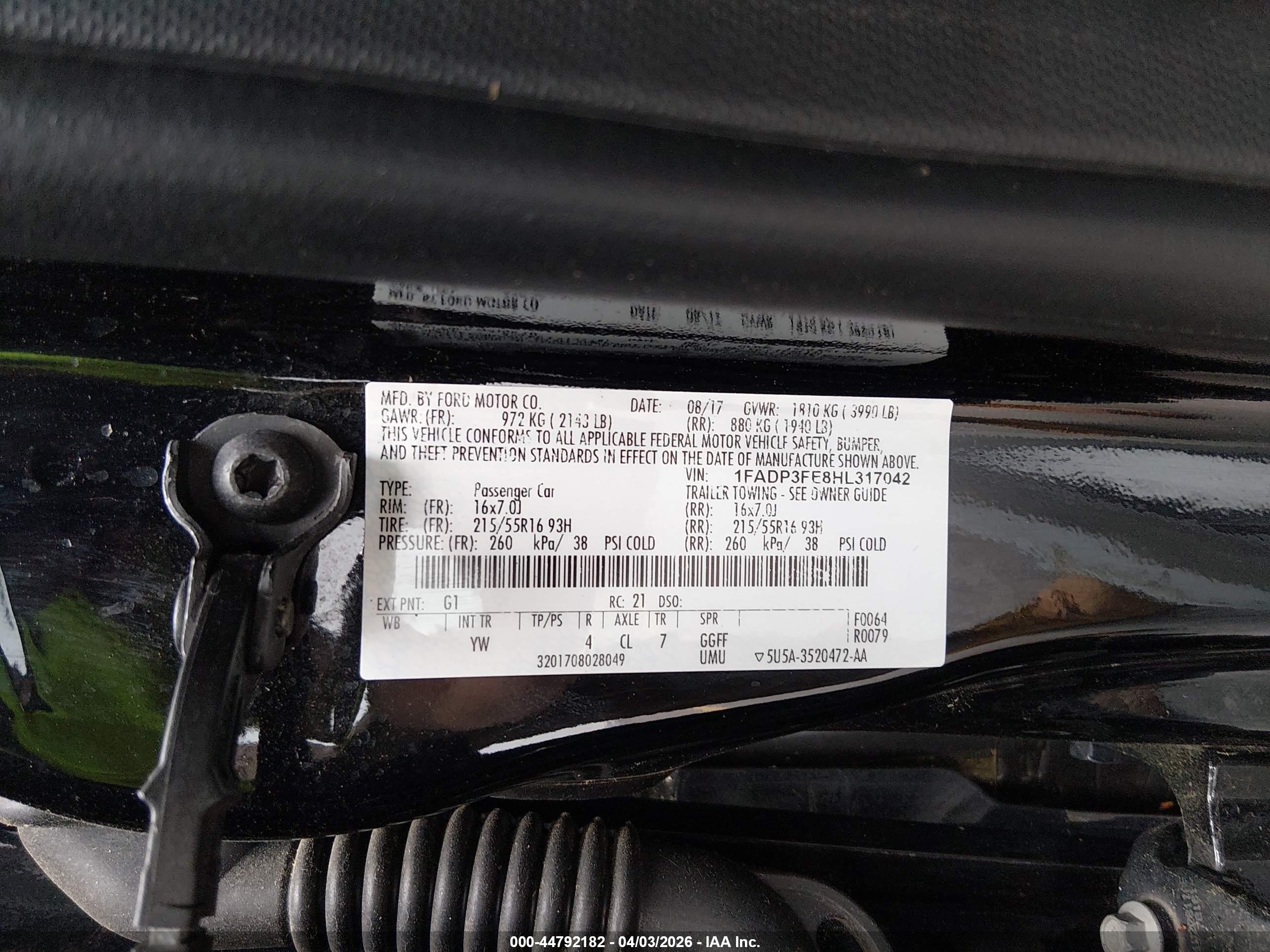 FORD FOCUS image 9