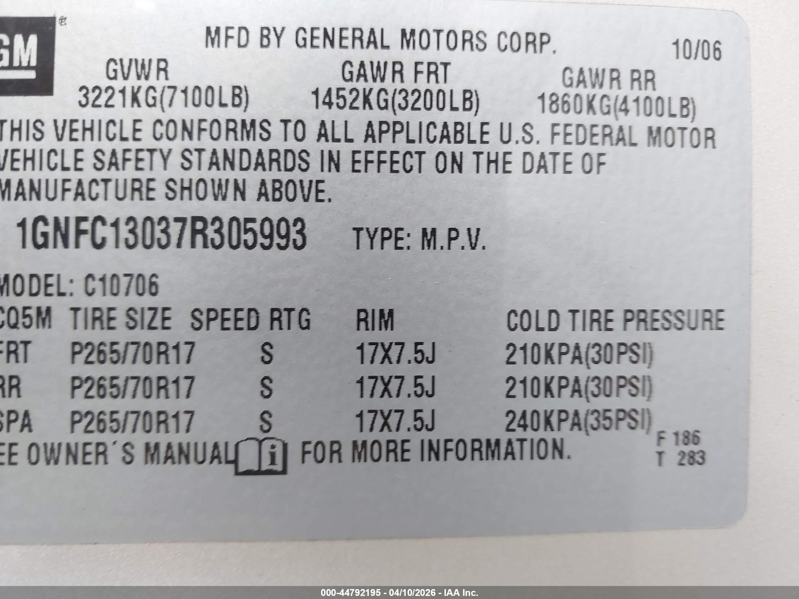 CHEVROLET TAHOE image 9