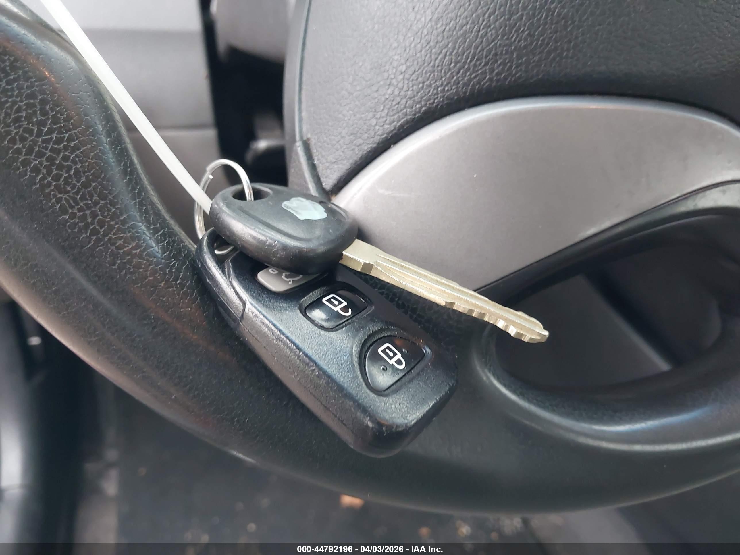 HYUNDAI ELANTRA image 11