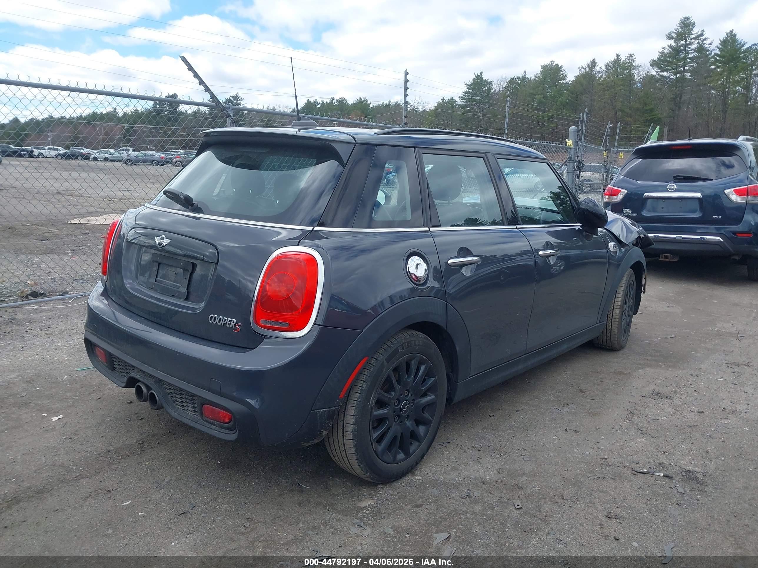 MINI HARDTOP image 4