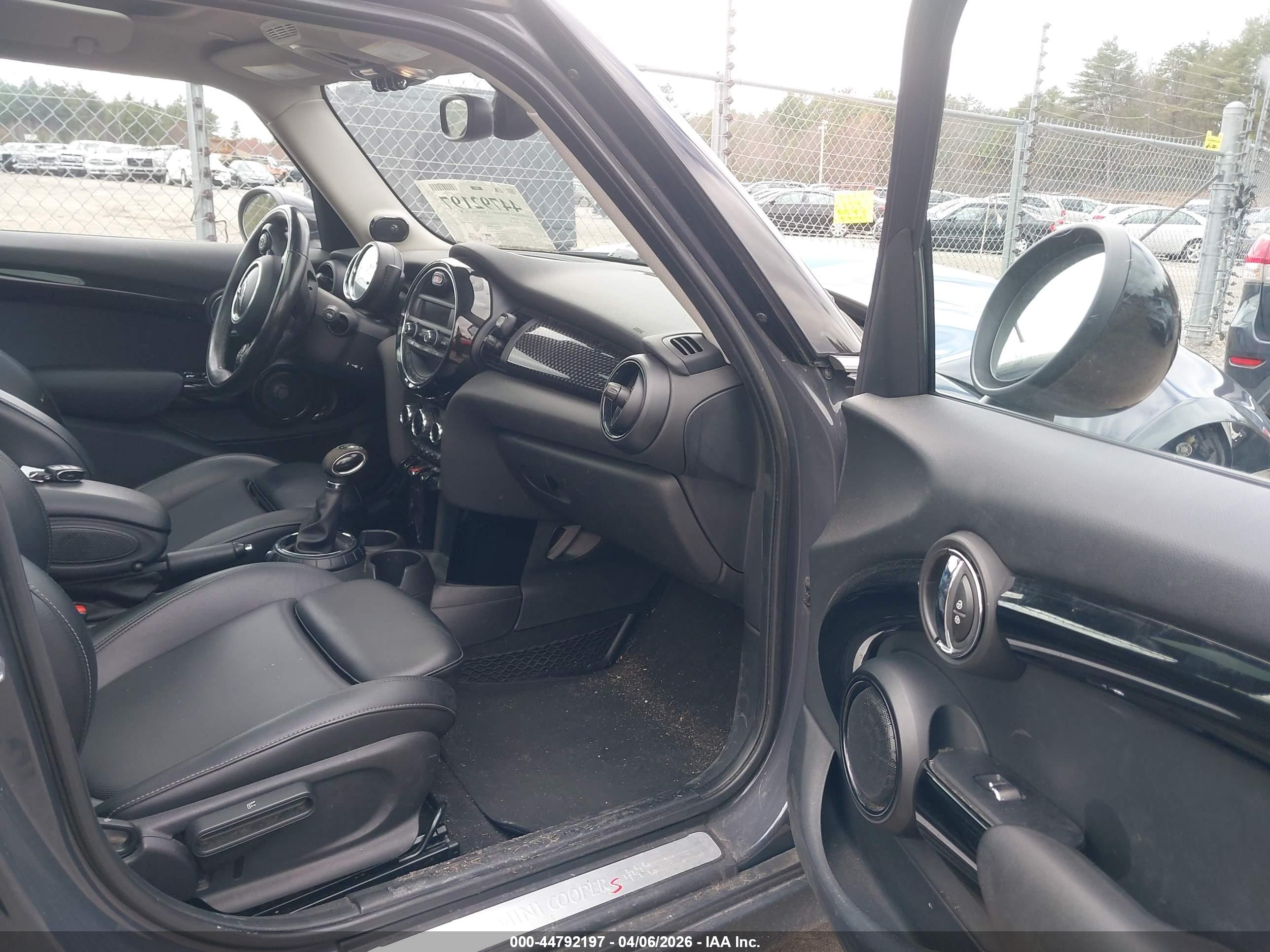 MINI HARDTOP image 5