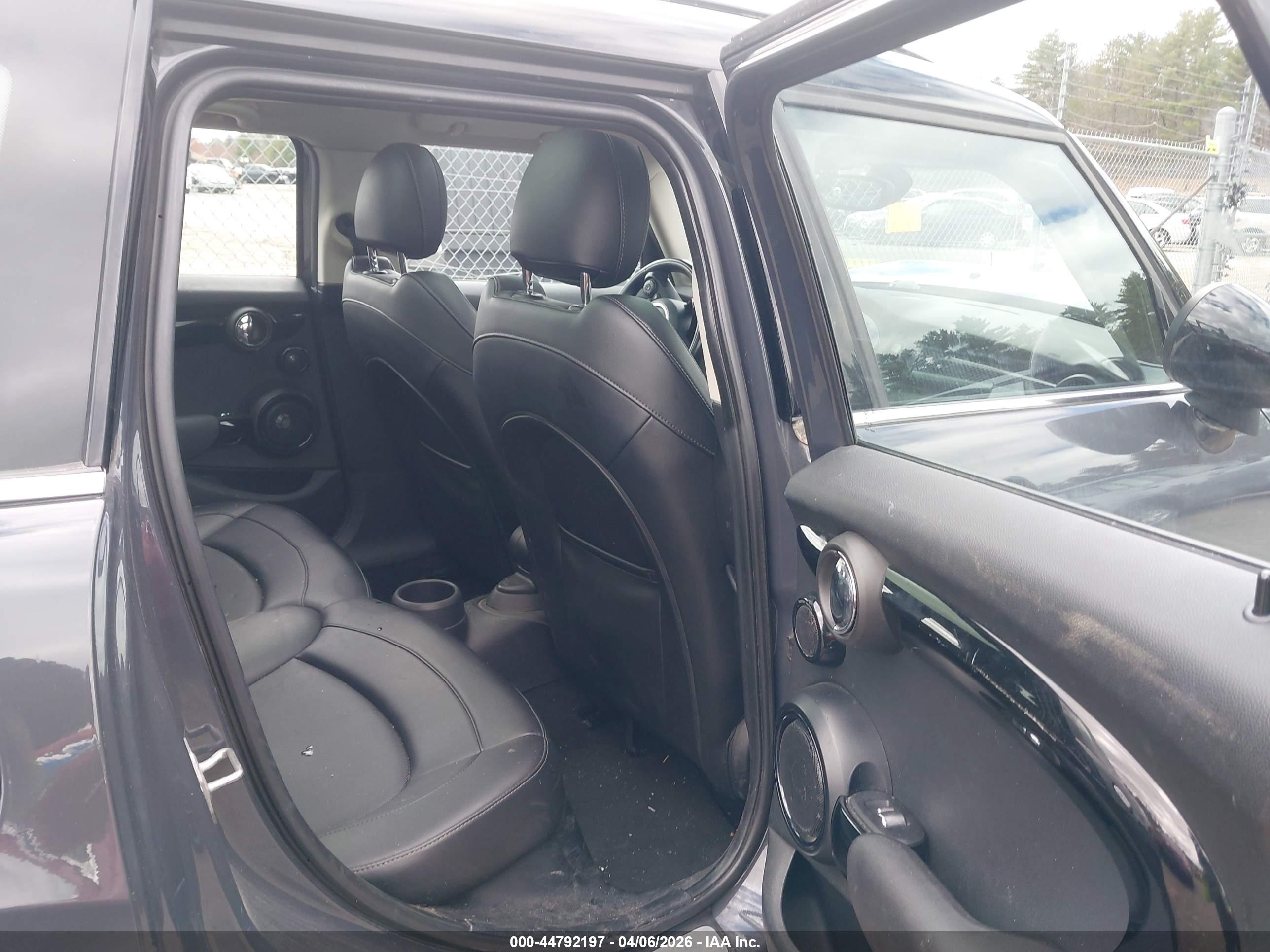 MINI HARDTOP image 8
