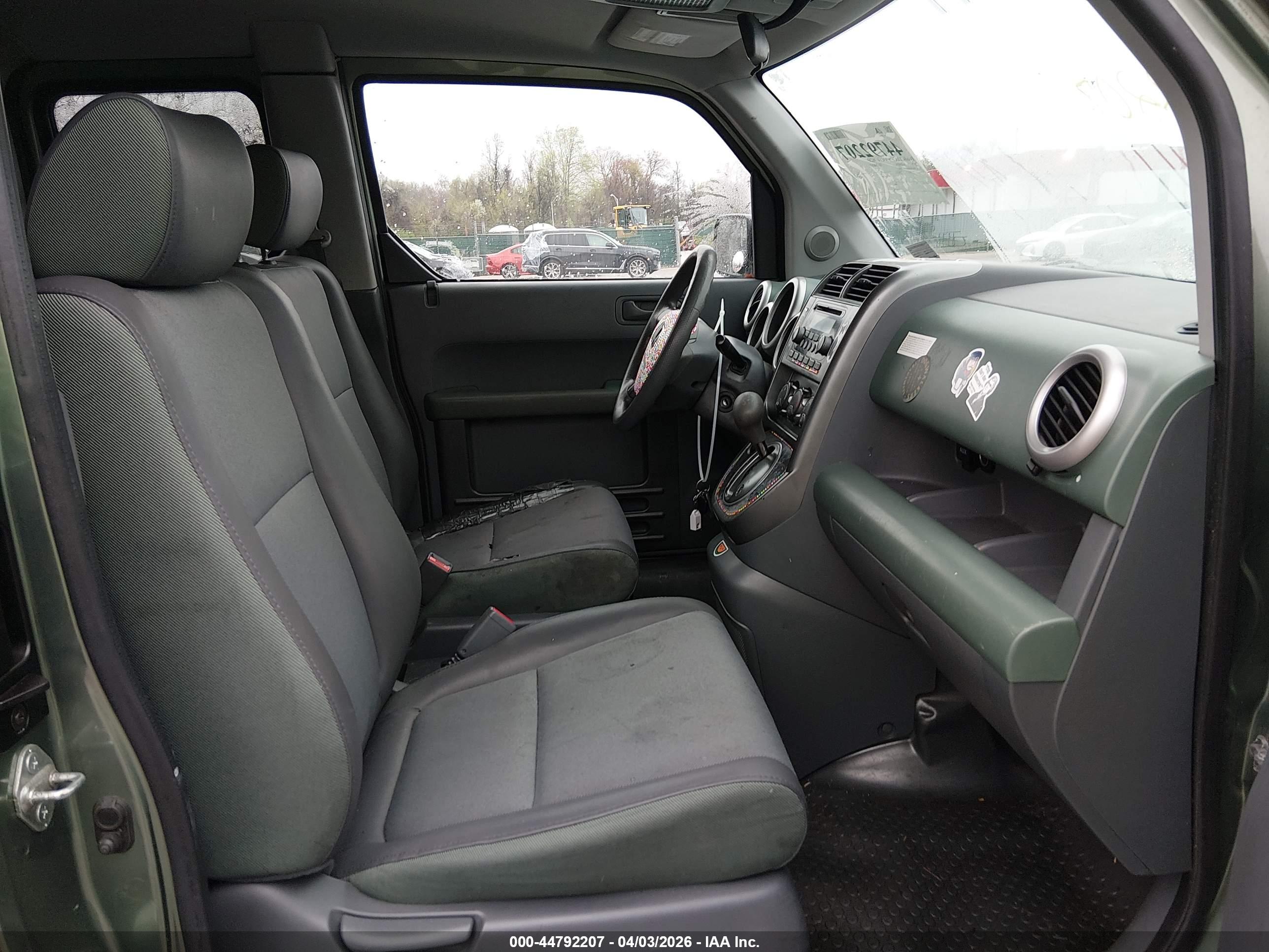HONDA ELEMENT image 5