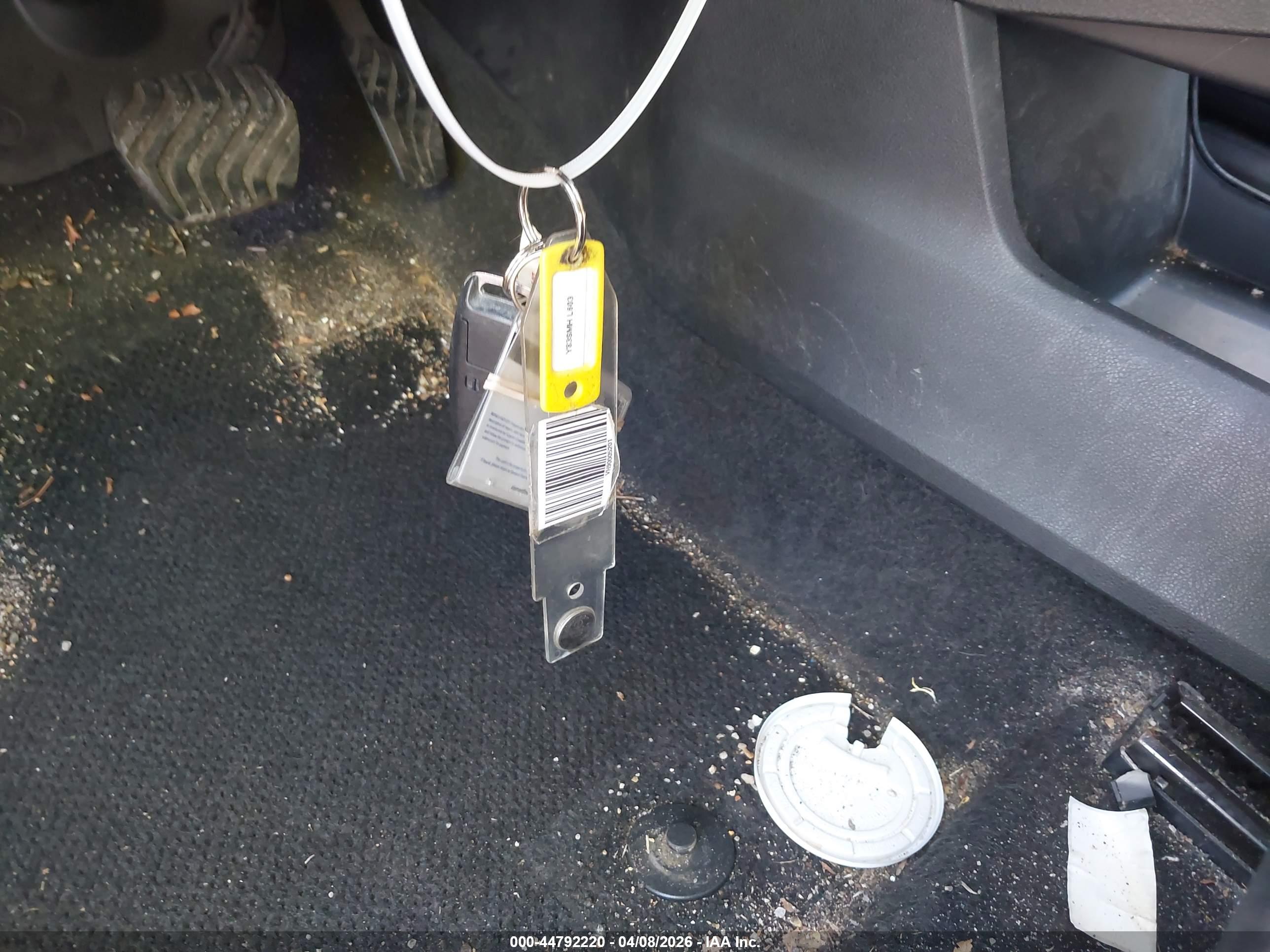 NISSAN ROGUE image 11