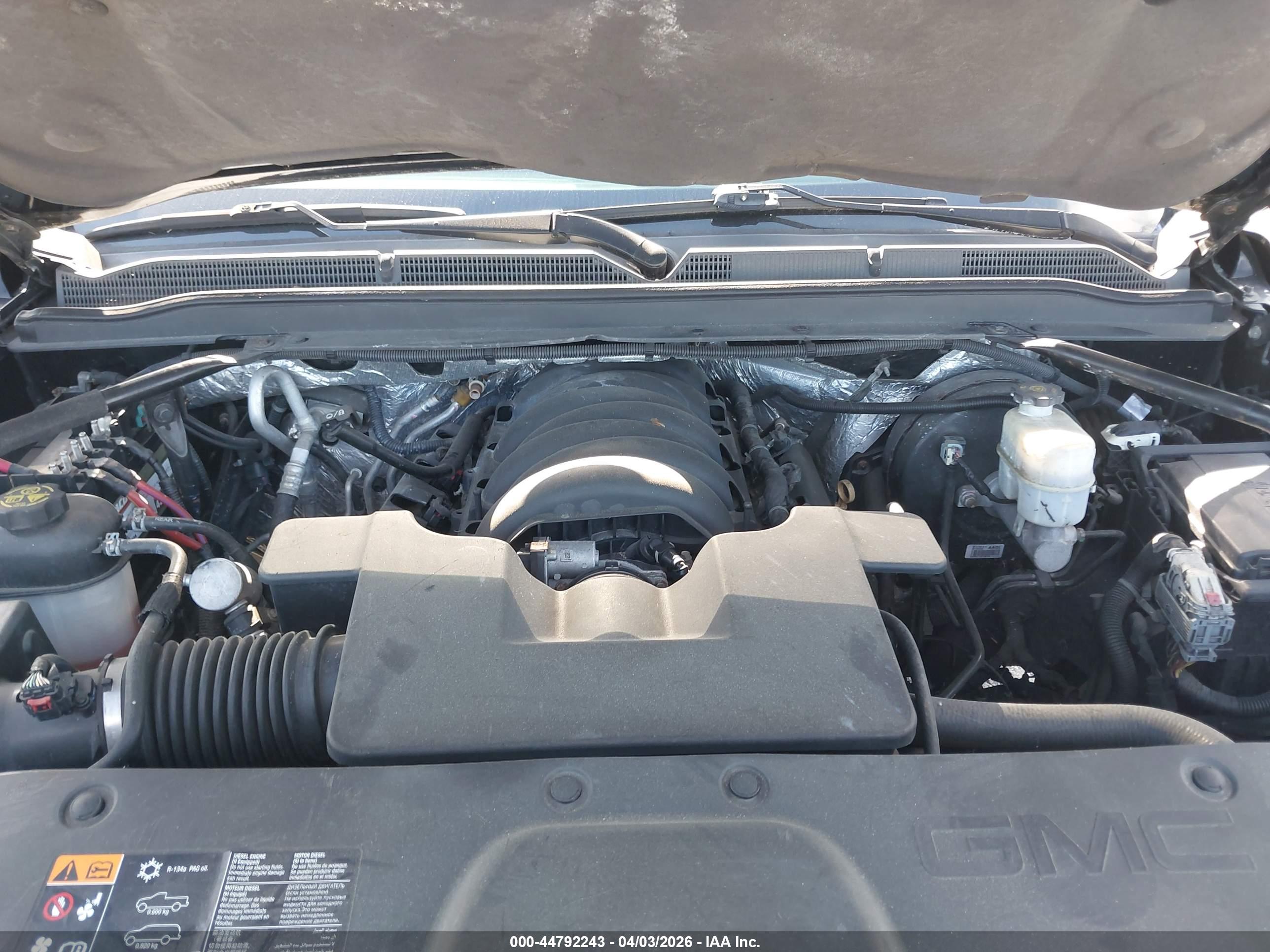 GMC YUKON image 10