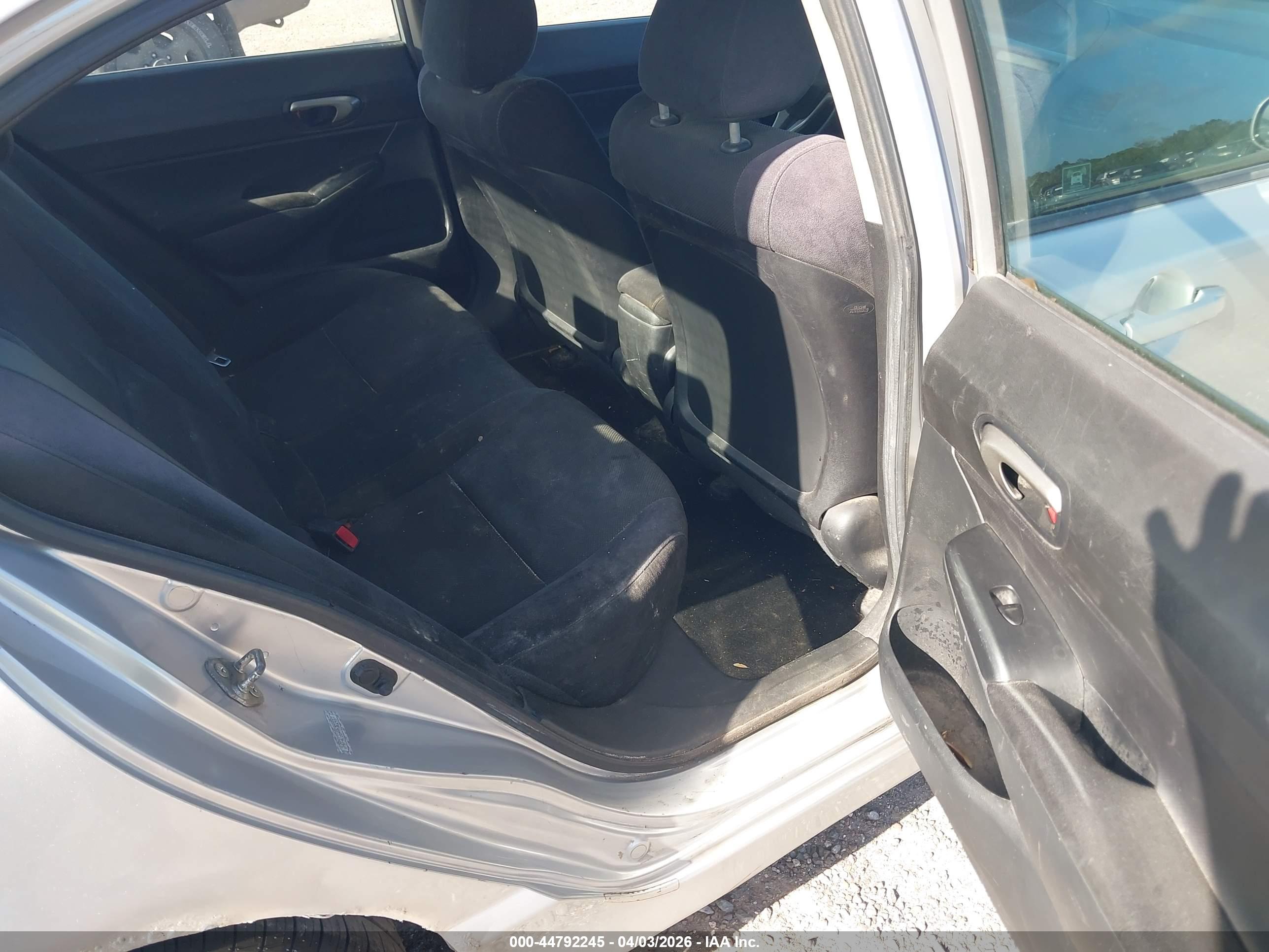 HONDA CIVIC image 8