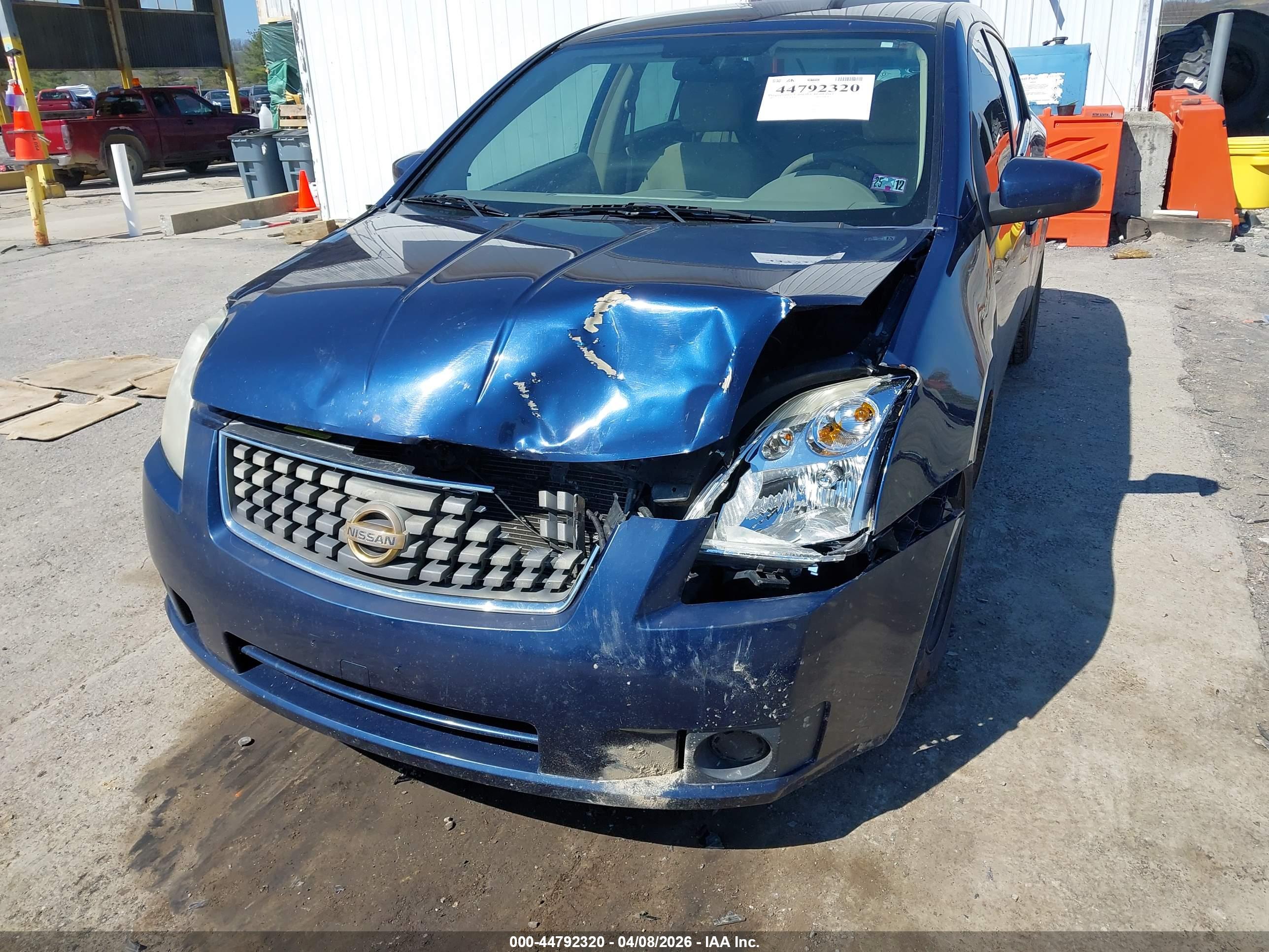 NISSAN SENTRA image 6