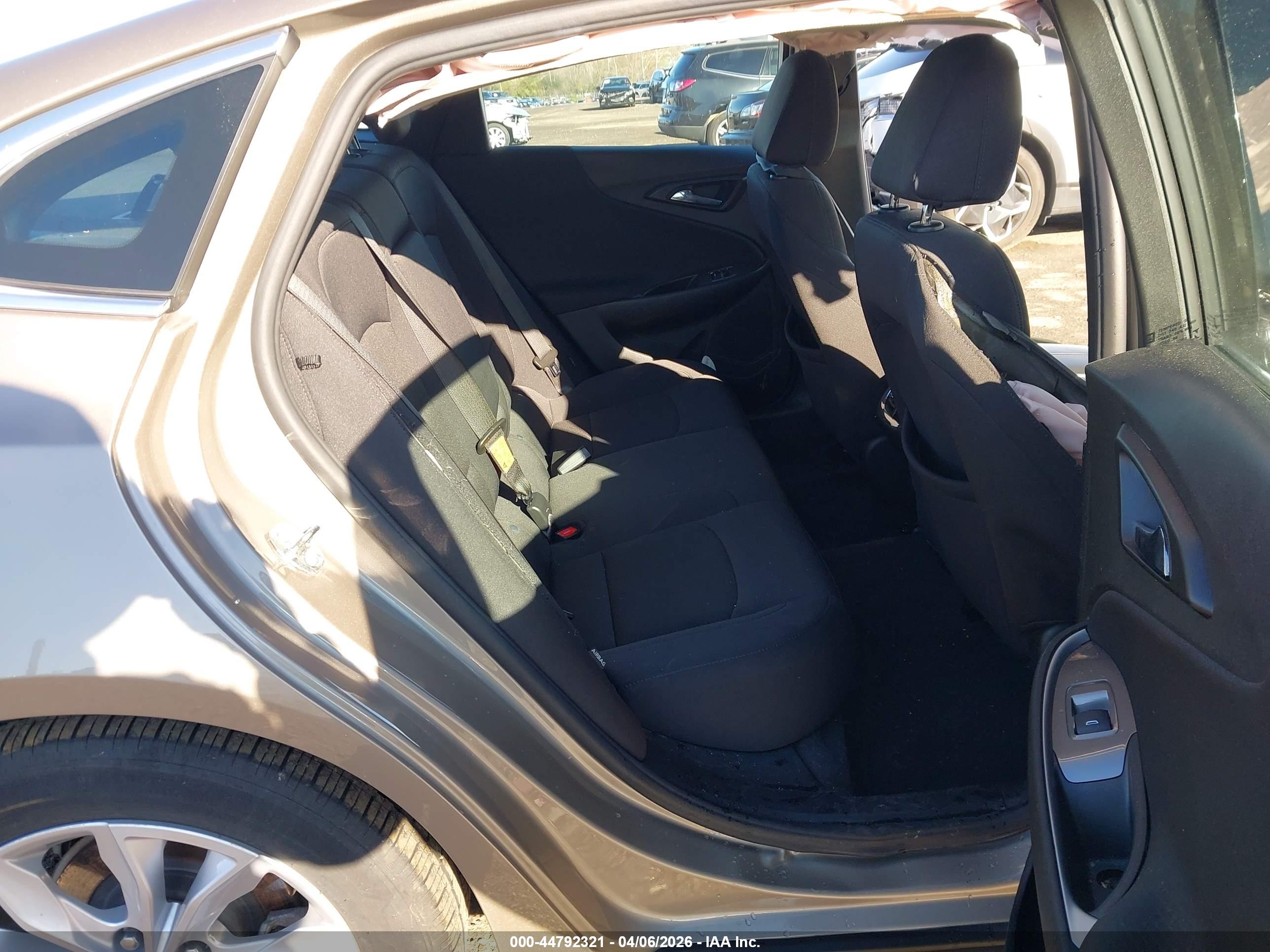 CHEVROLET MALIBU image 8