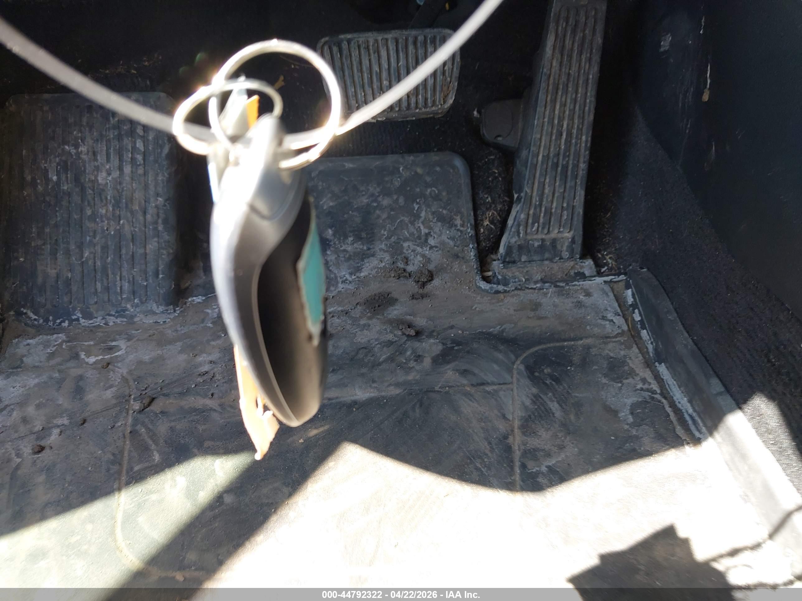 HYUNDAI TUCSON image 11