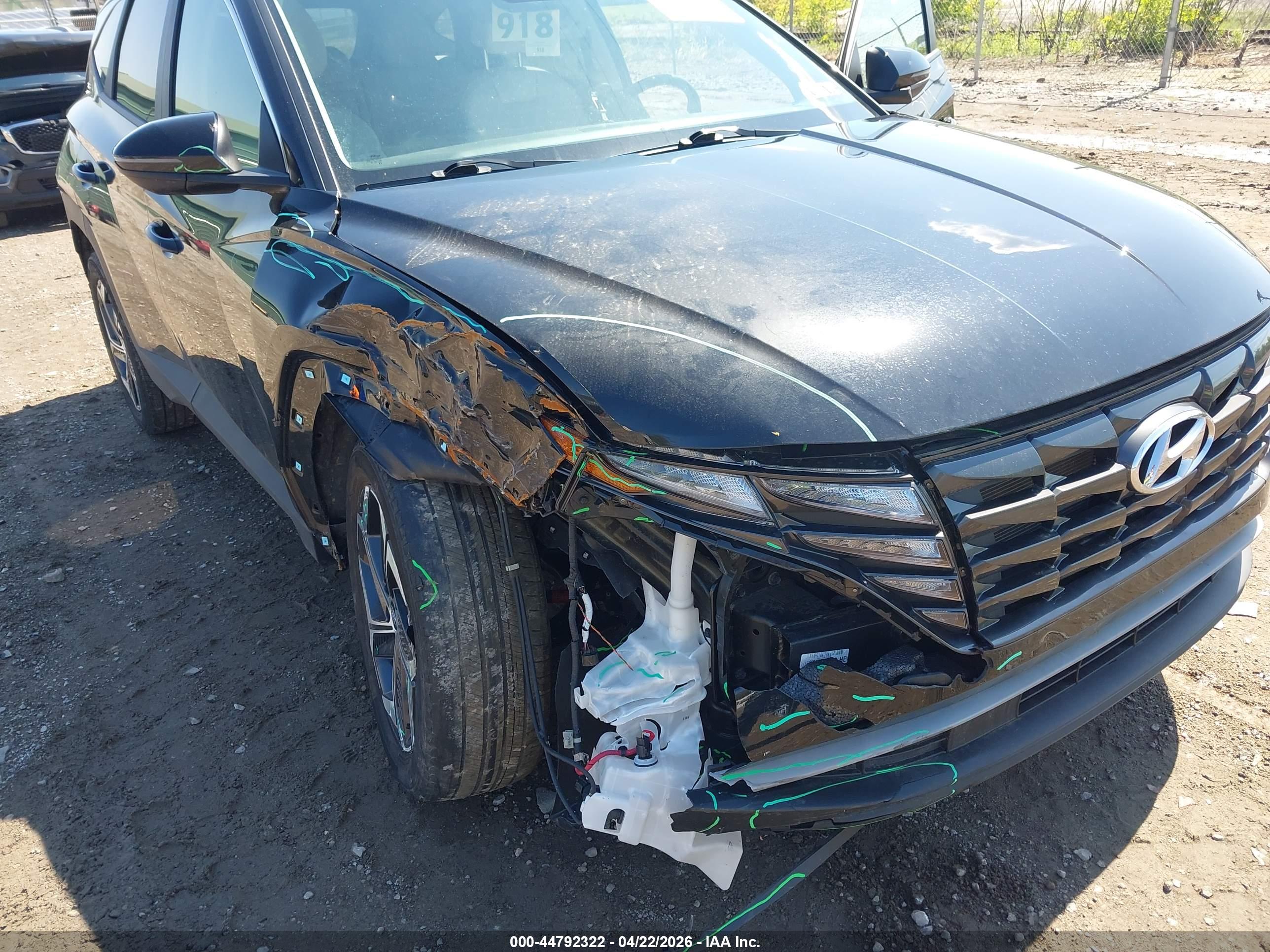 HYUNDAI TUCSON image 6
