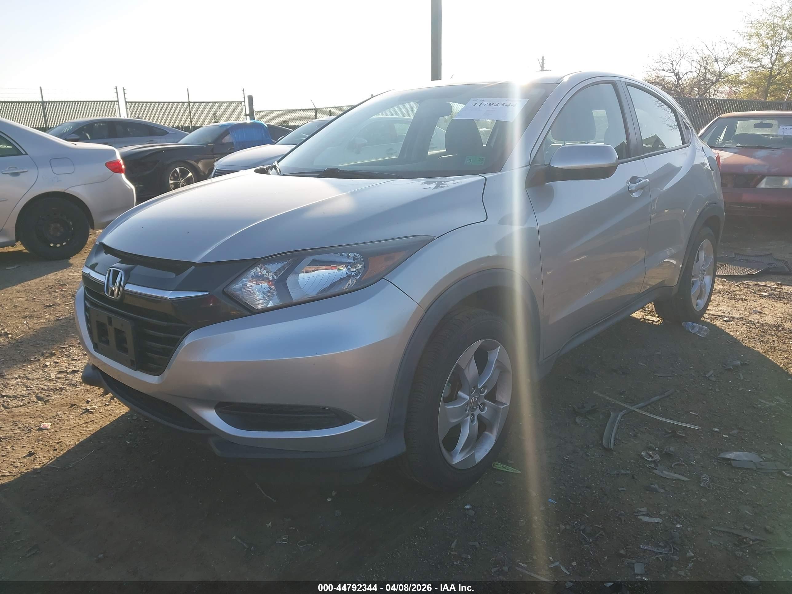 HONDA HR-V image 2