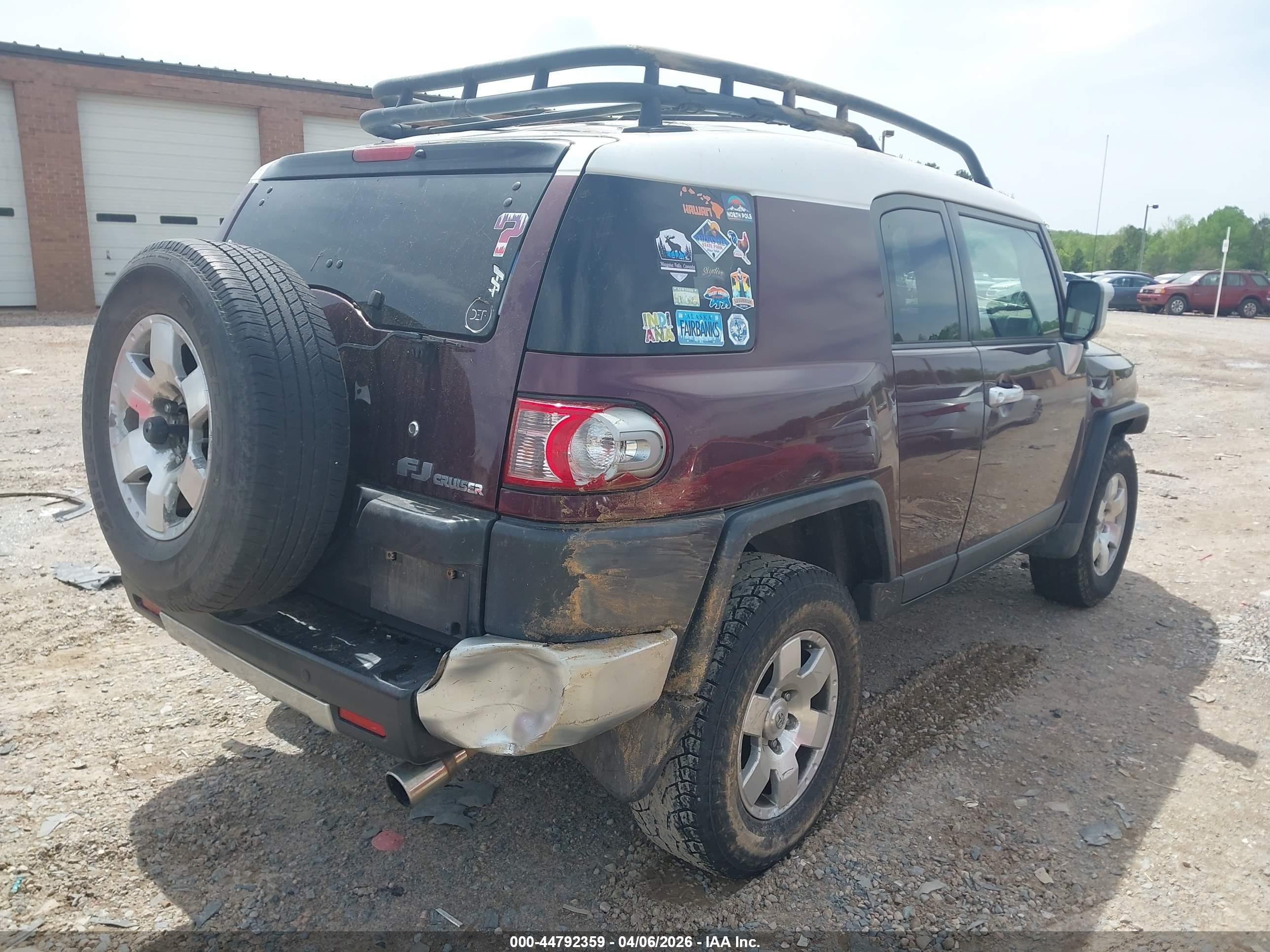 TOYOTA FJ image 4