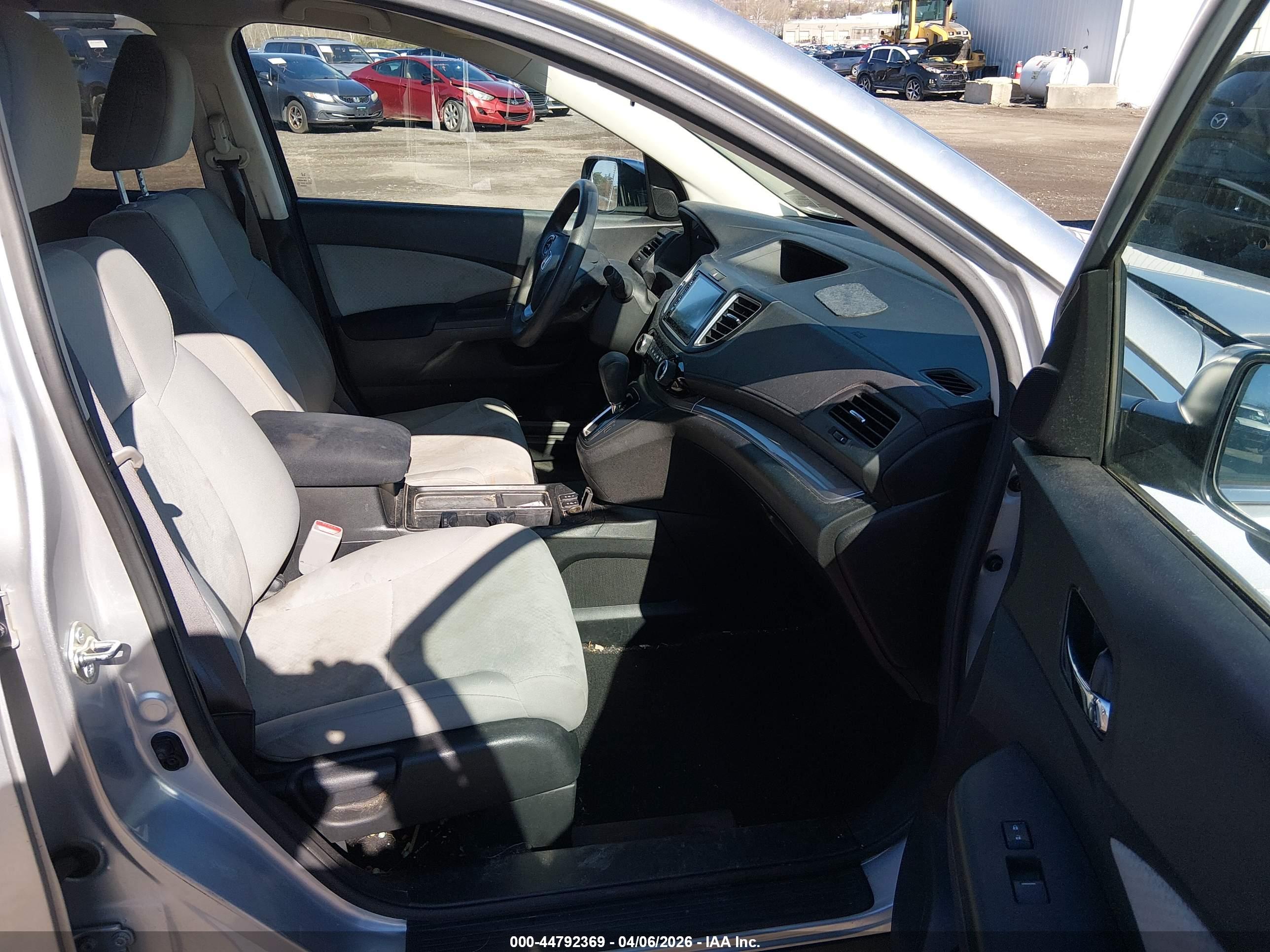 HONDA CR-V image 5