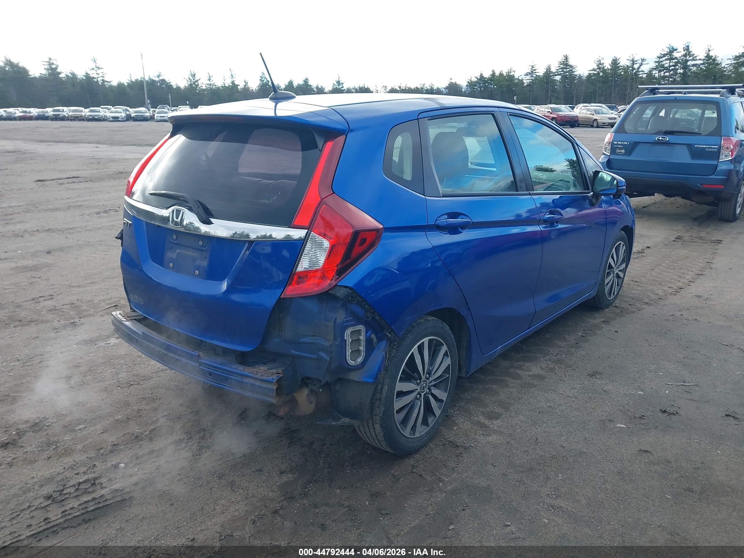HONDA FIT image 4