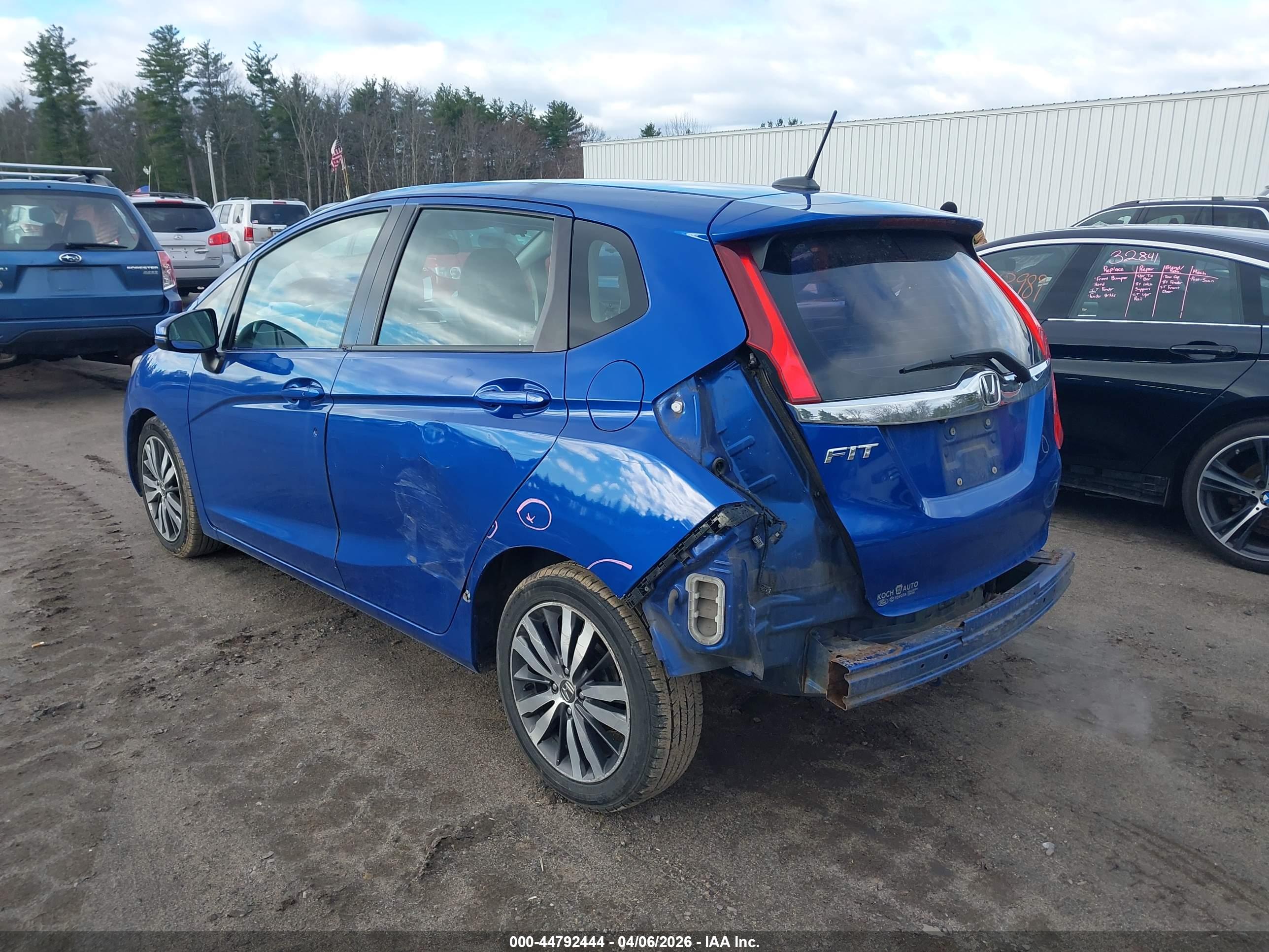 HONDA FIT image 6