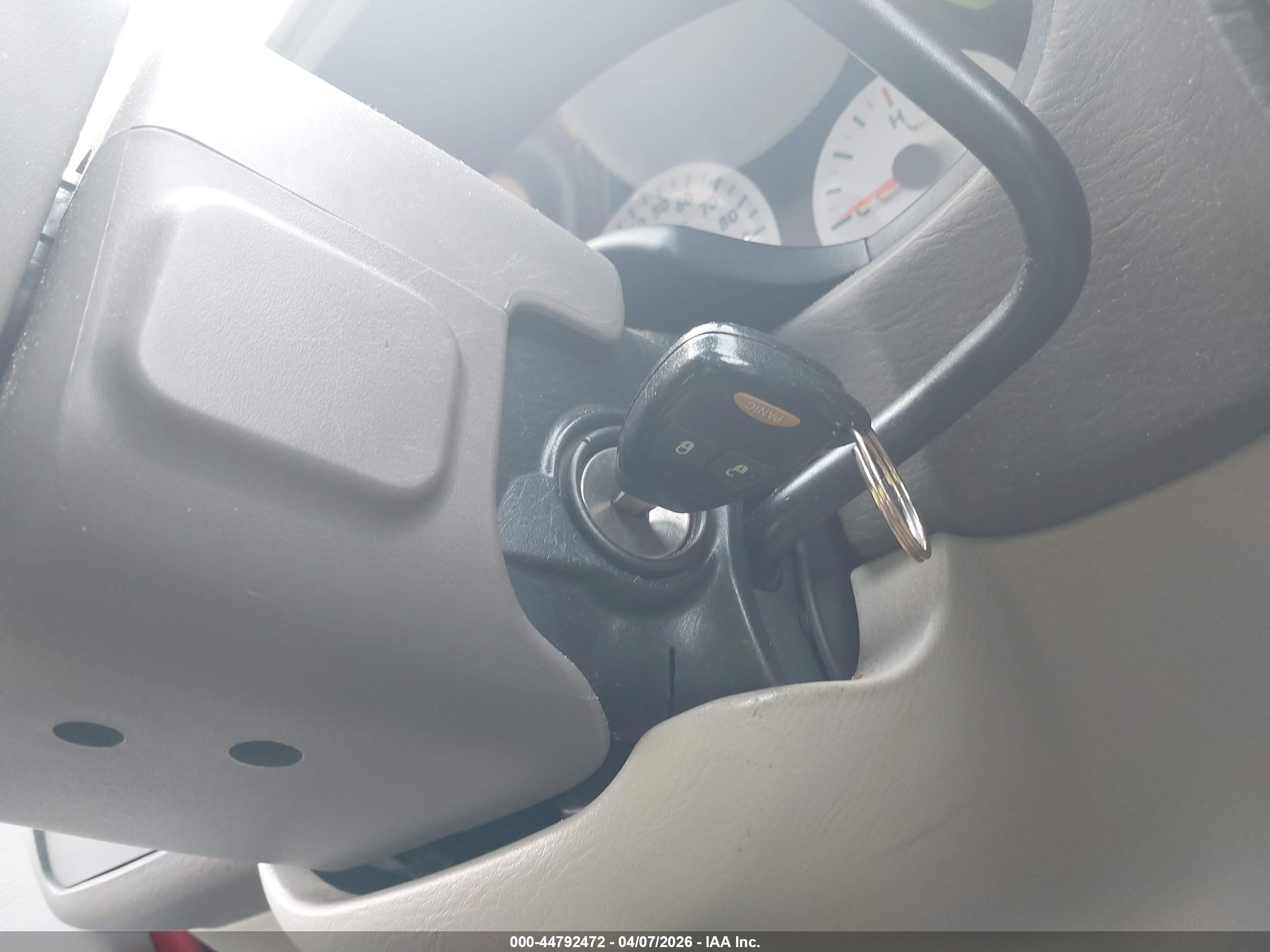 CHRYSLER TOWN image 11