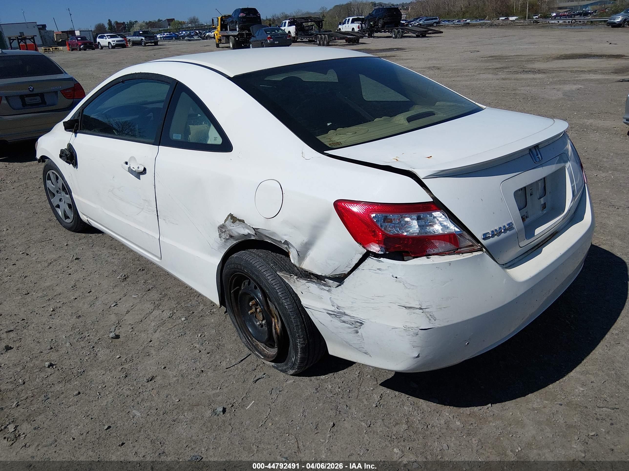HONDA CIVIC image 3