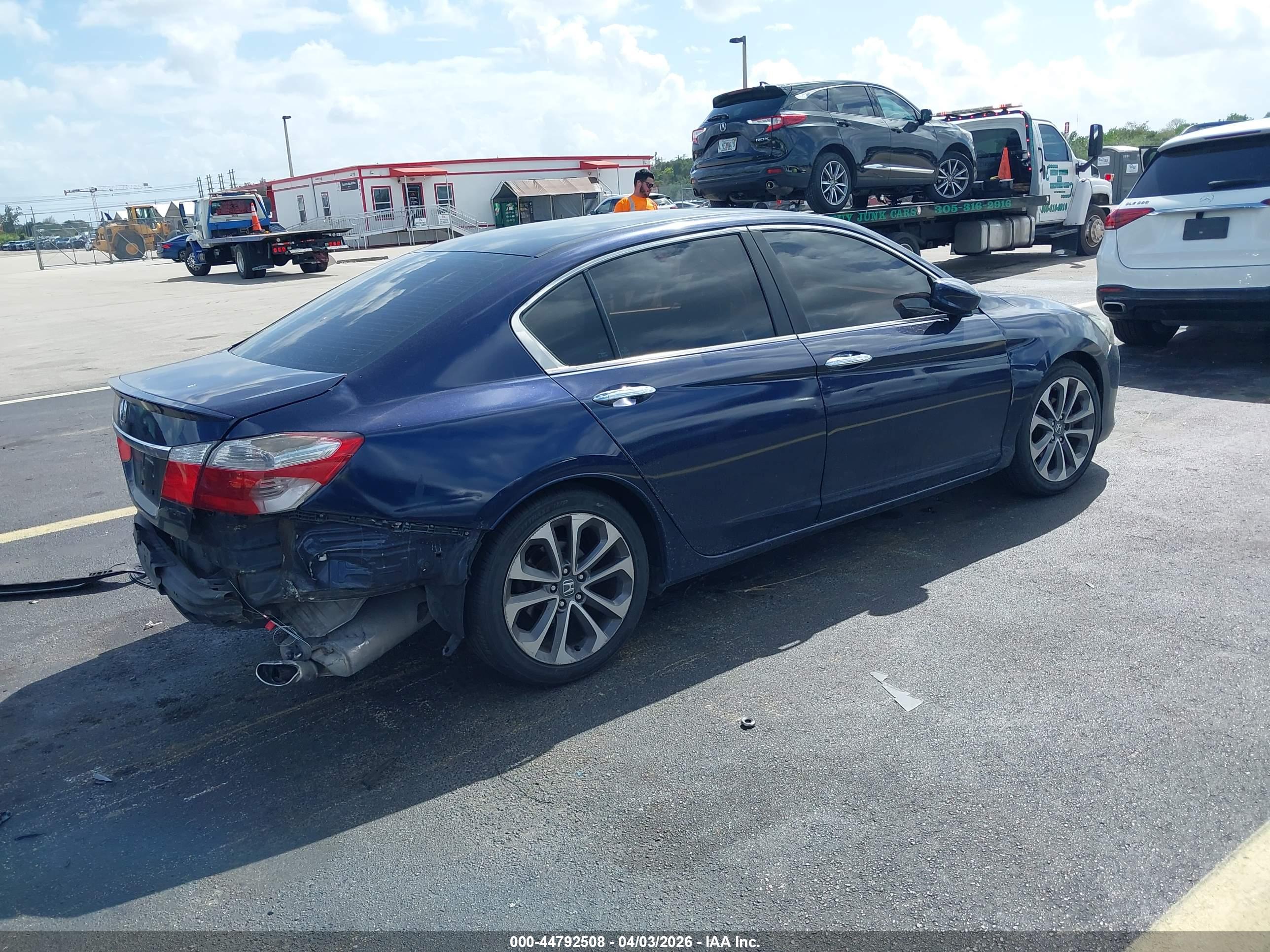HONDA ACCORD image 4