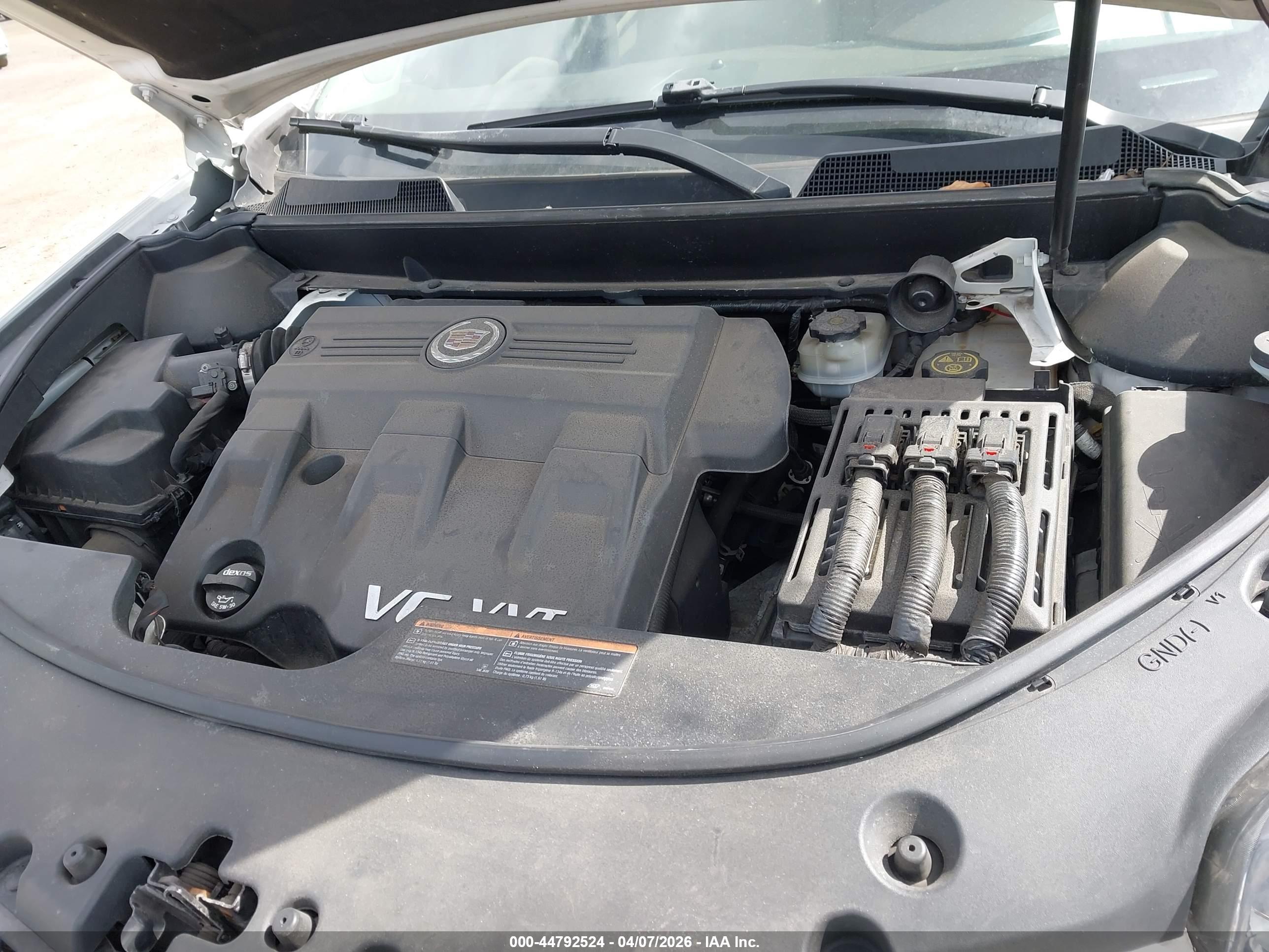 CADILLAC SRX image 10