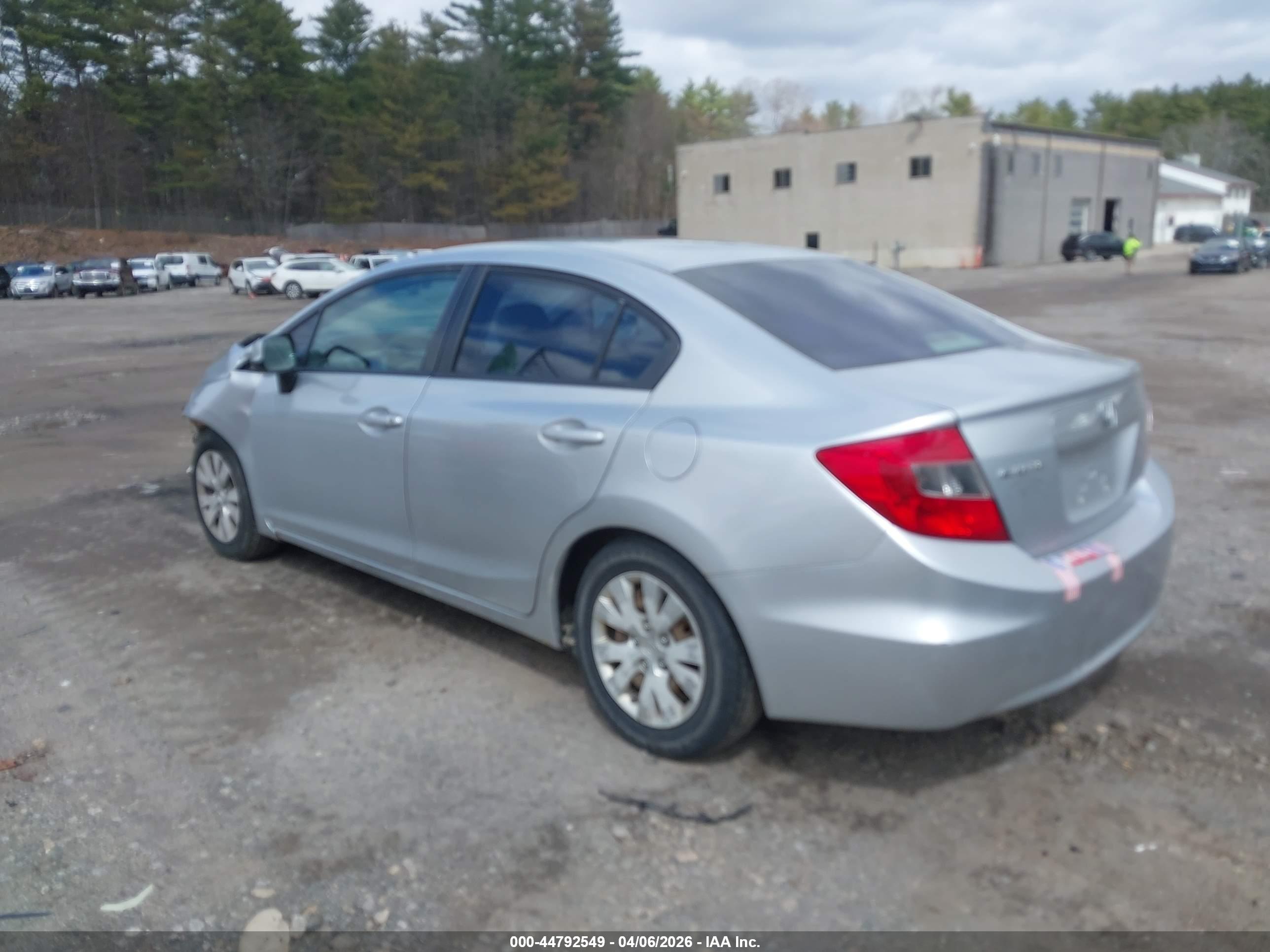 HONDA CIVIC image 3
