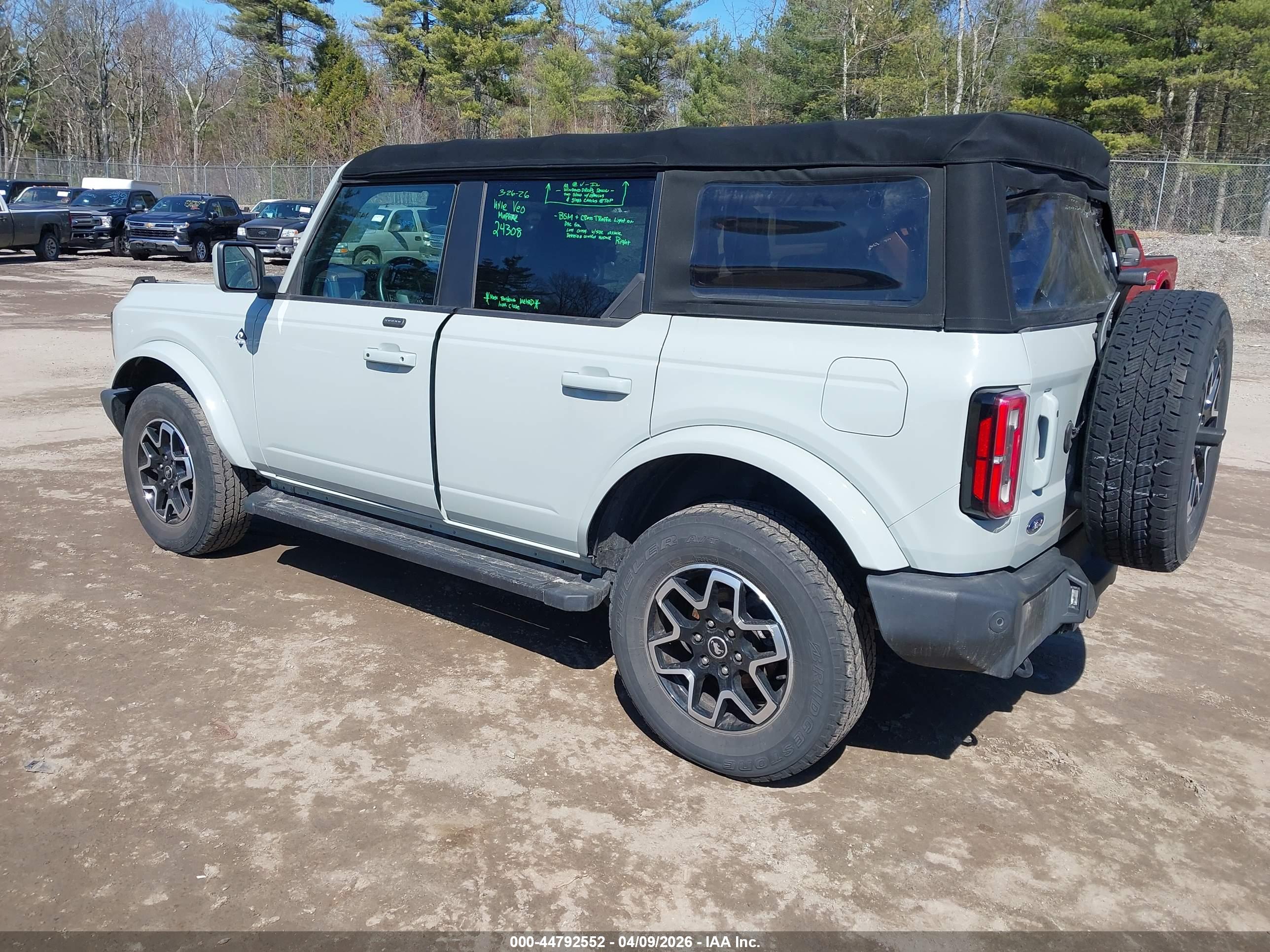 FORD BRONCO image 3
