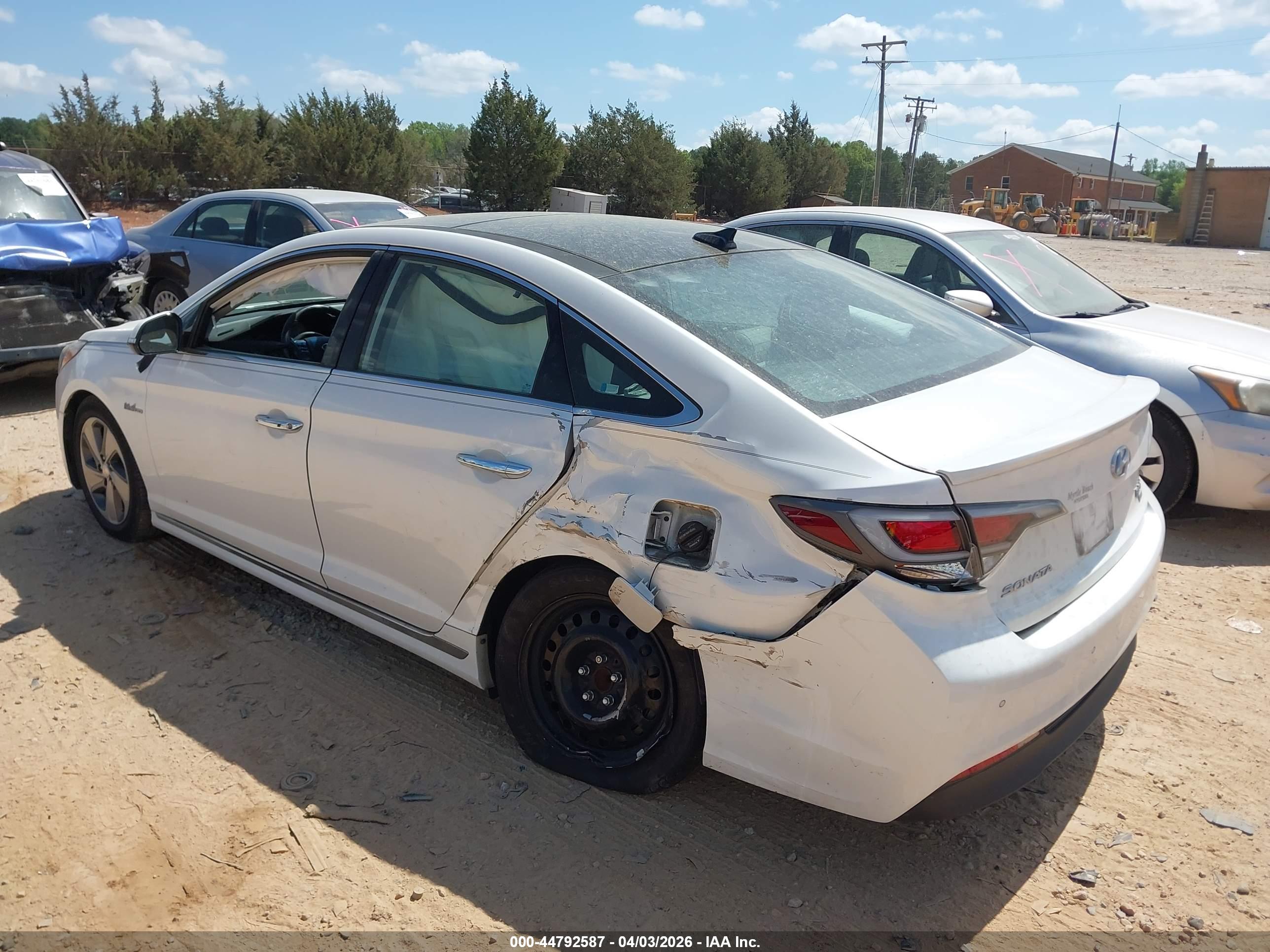 HYUNDAI SONATA image 3