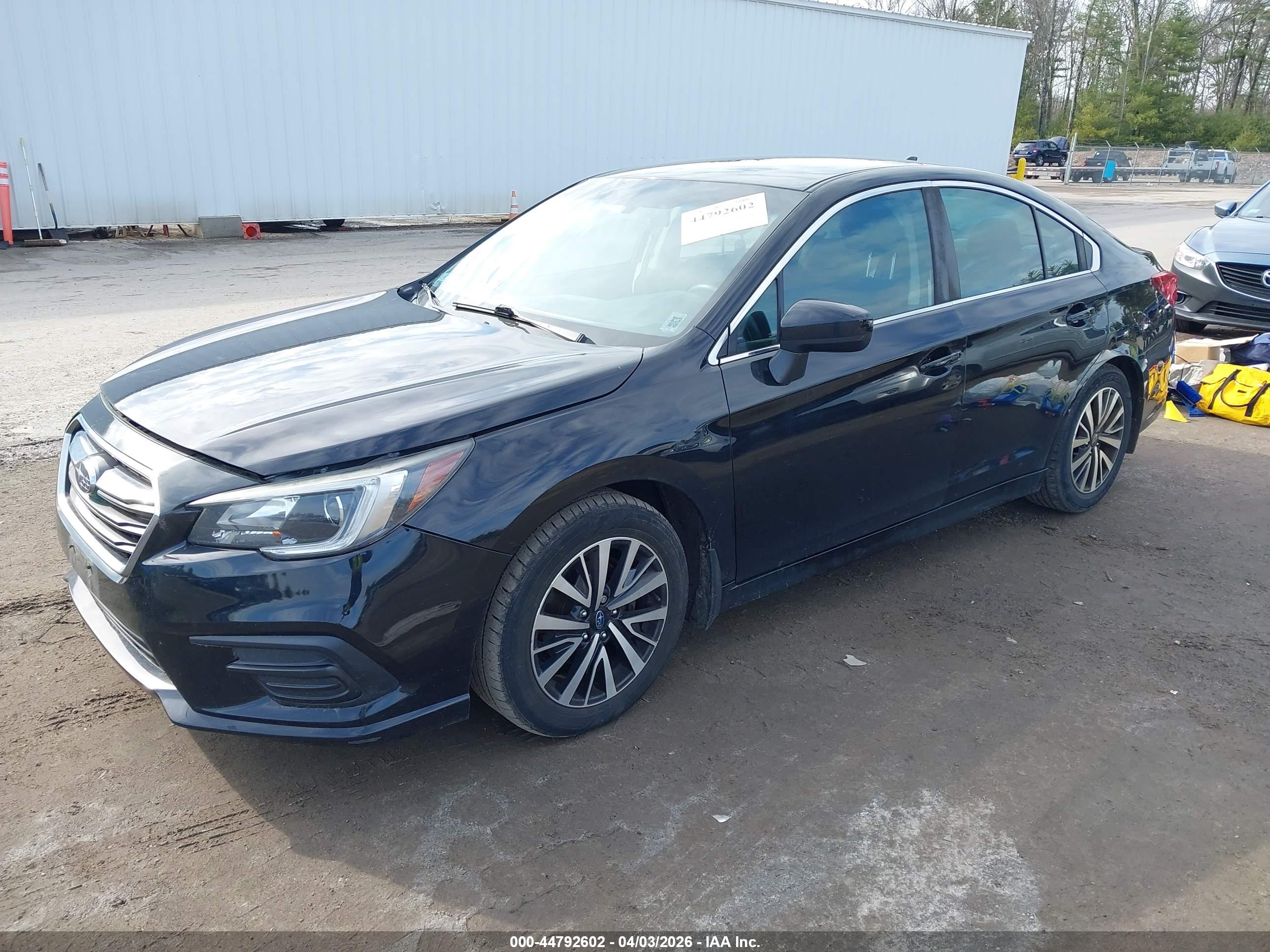 SUBARU LEGACY image 2