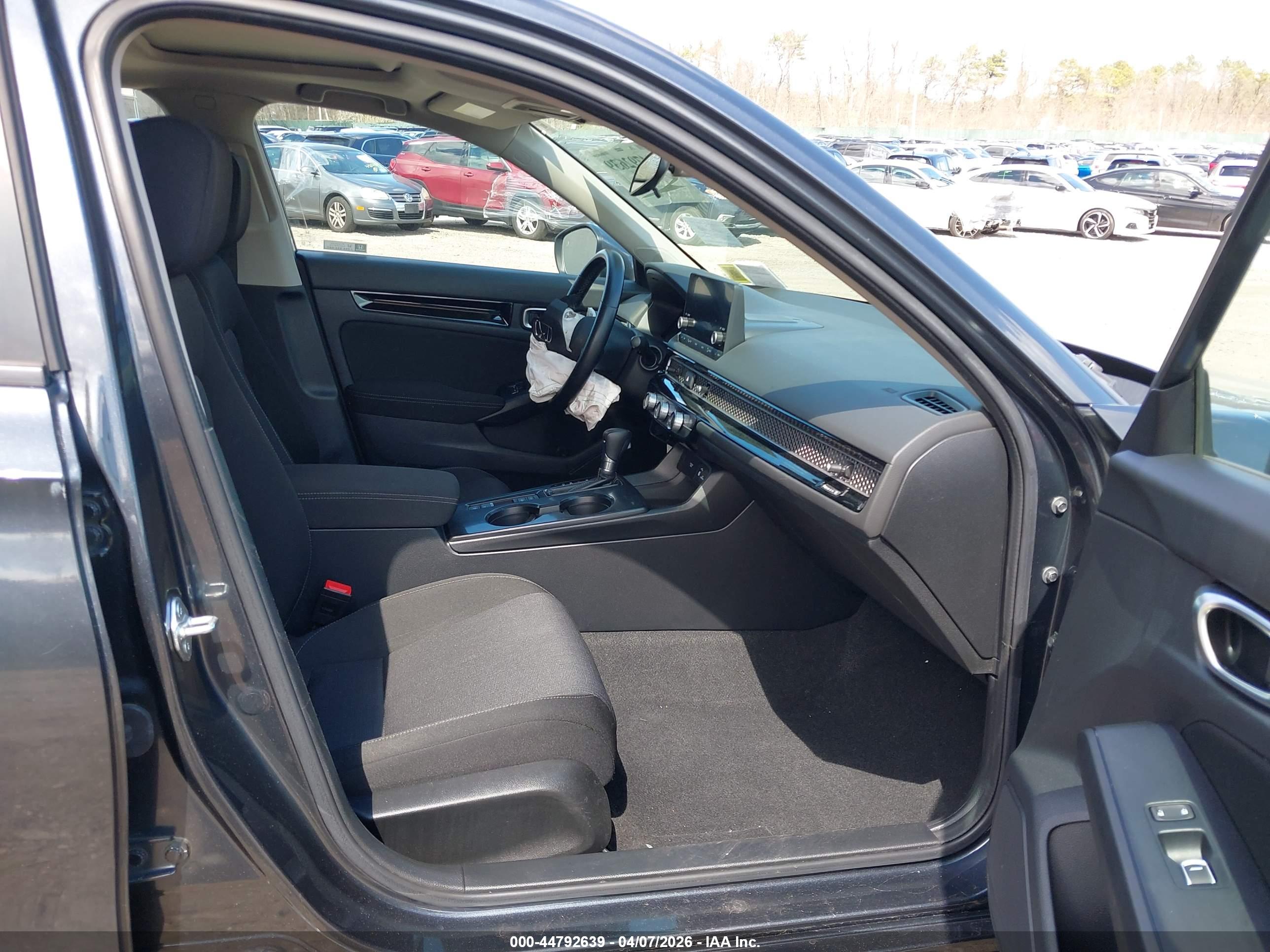 HONDA CIVIC image 5