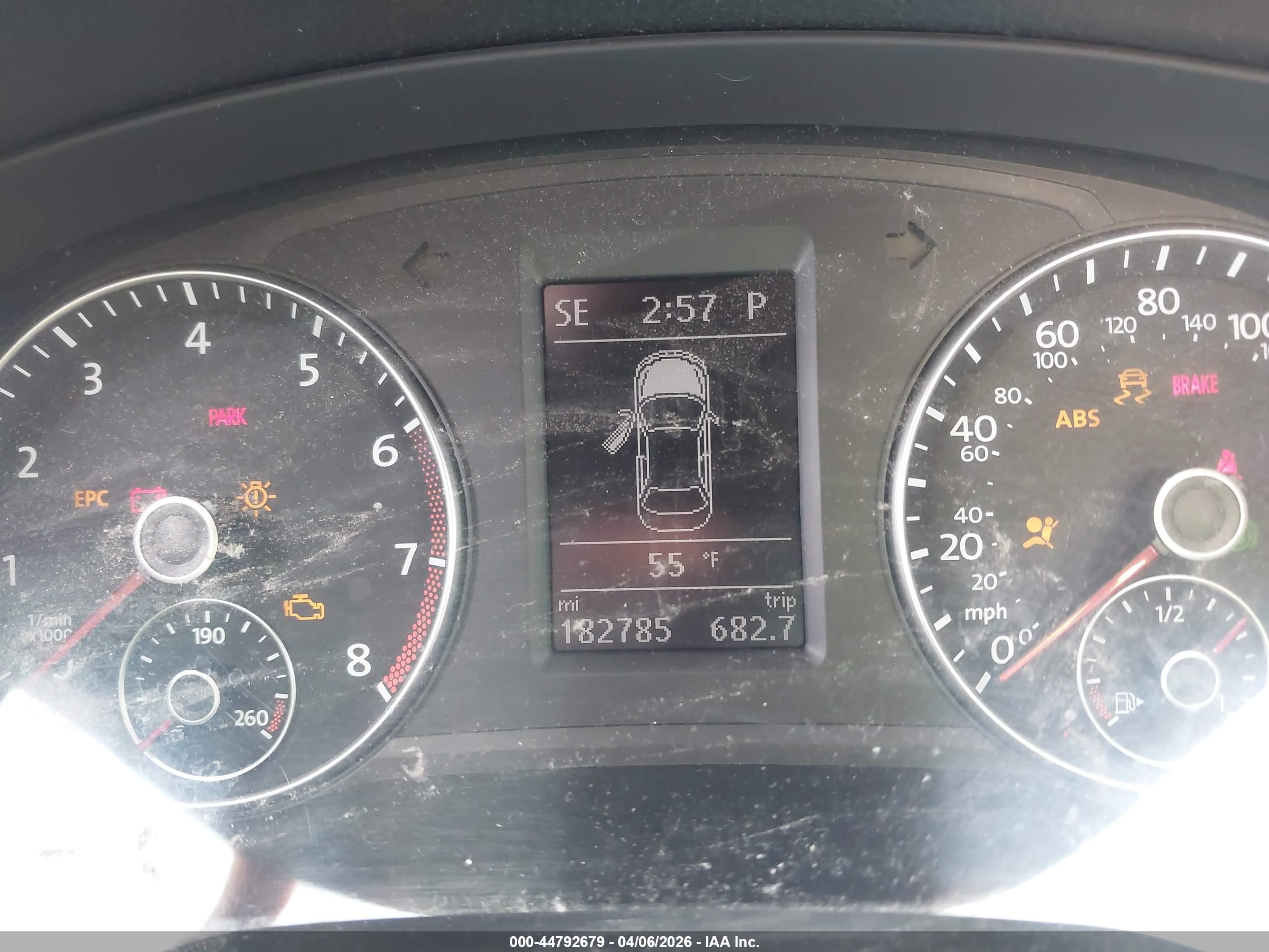 VOLKSWAGEN PASSAT image 7