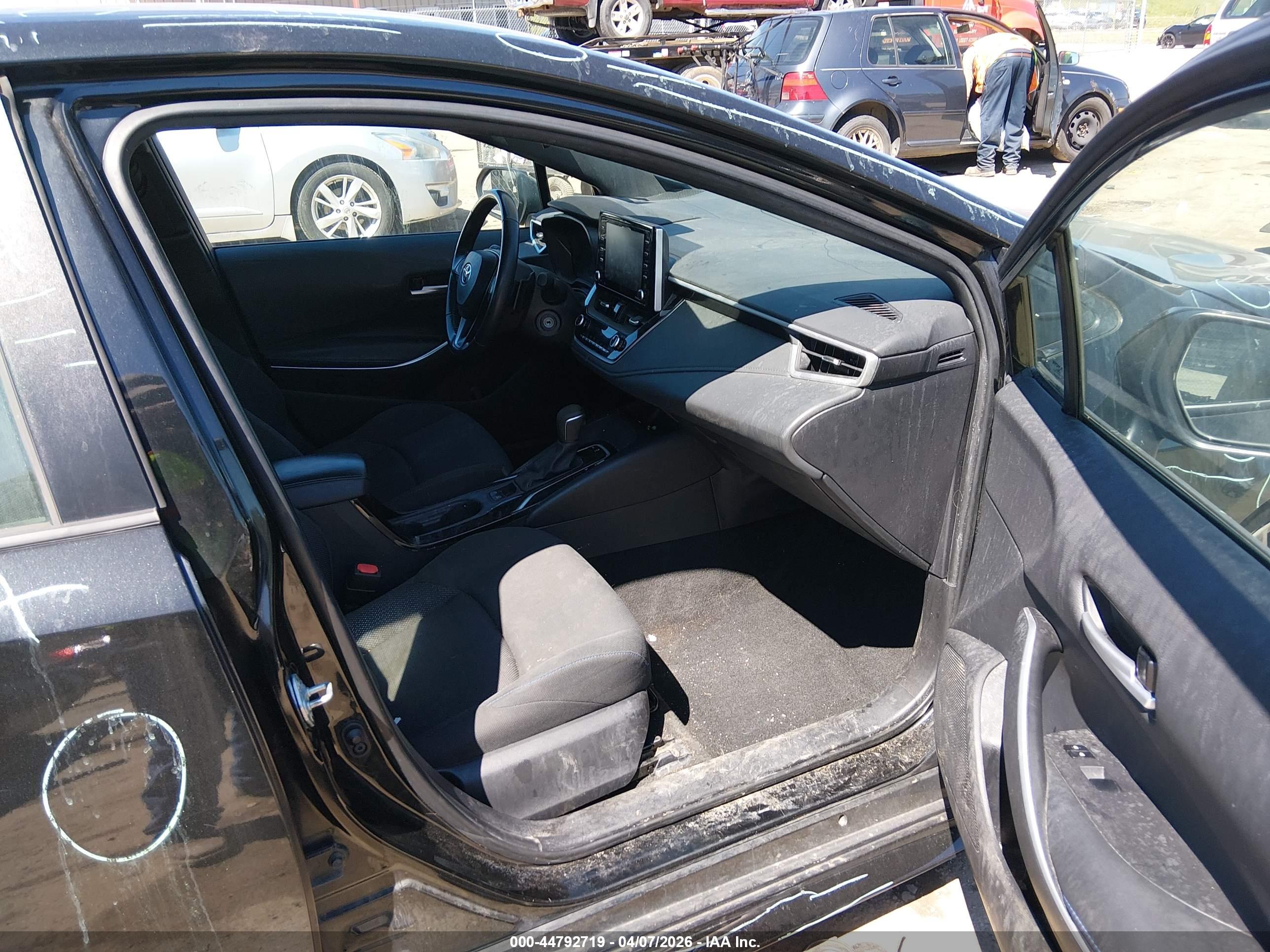 TOYOTA COROLLA image 5