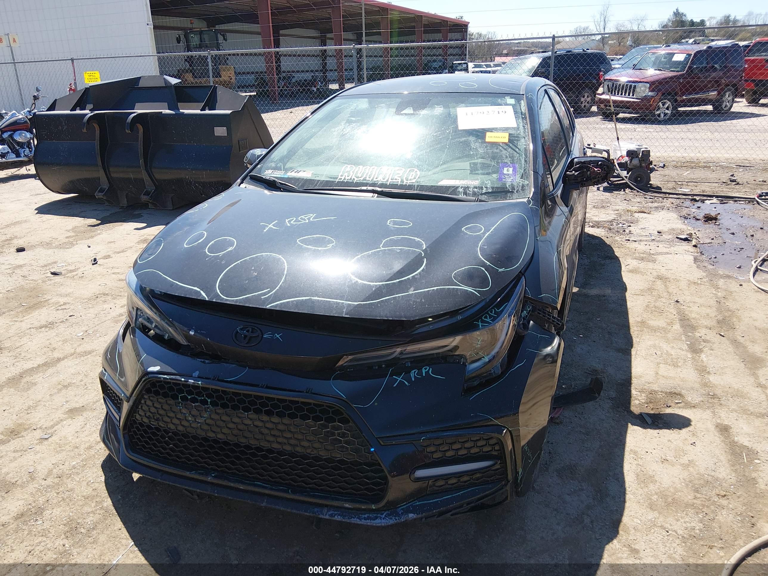 TOYOTA COROLLA image 6