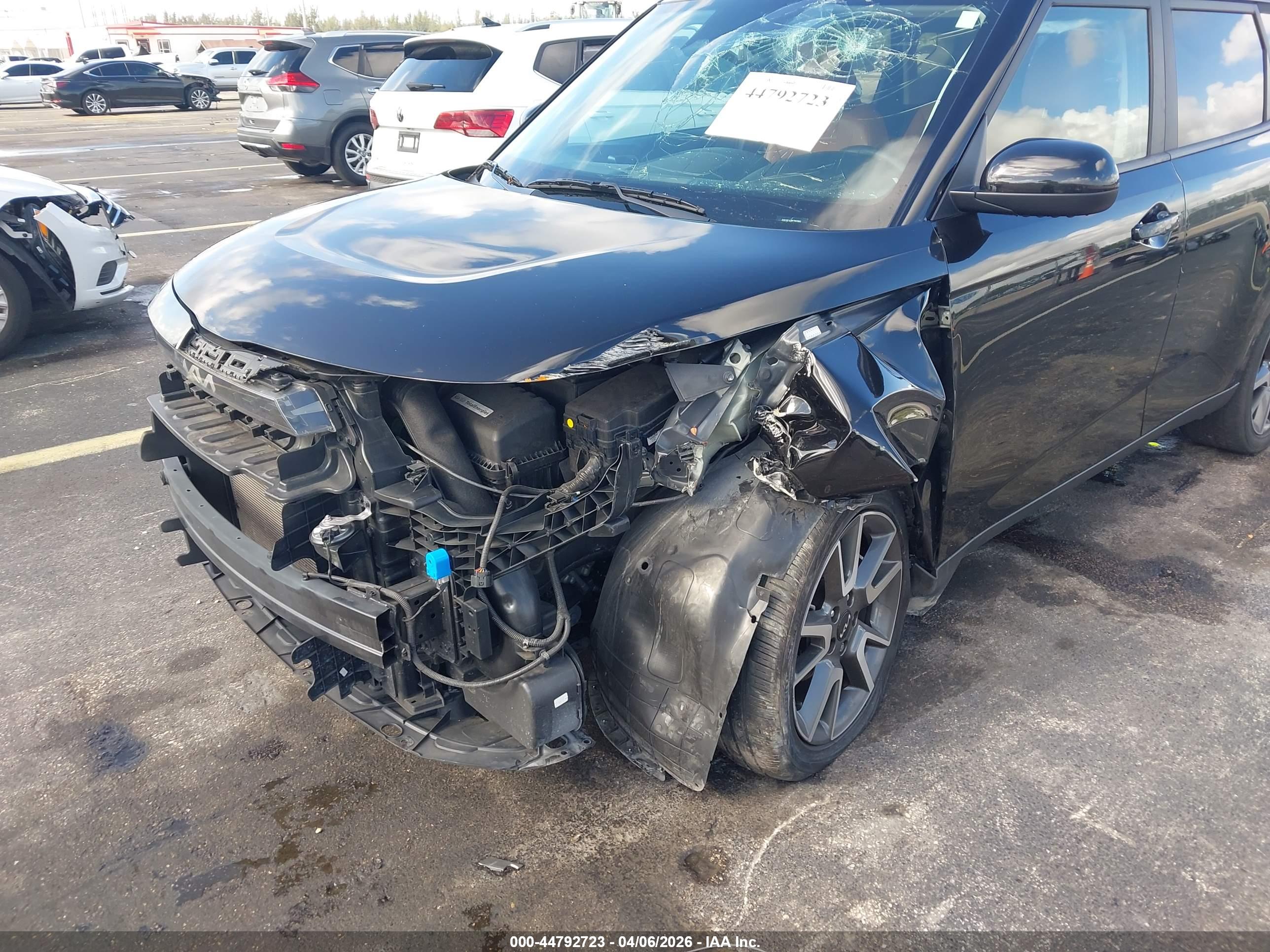 KIA SOUL image 6