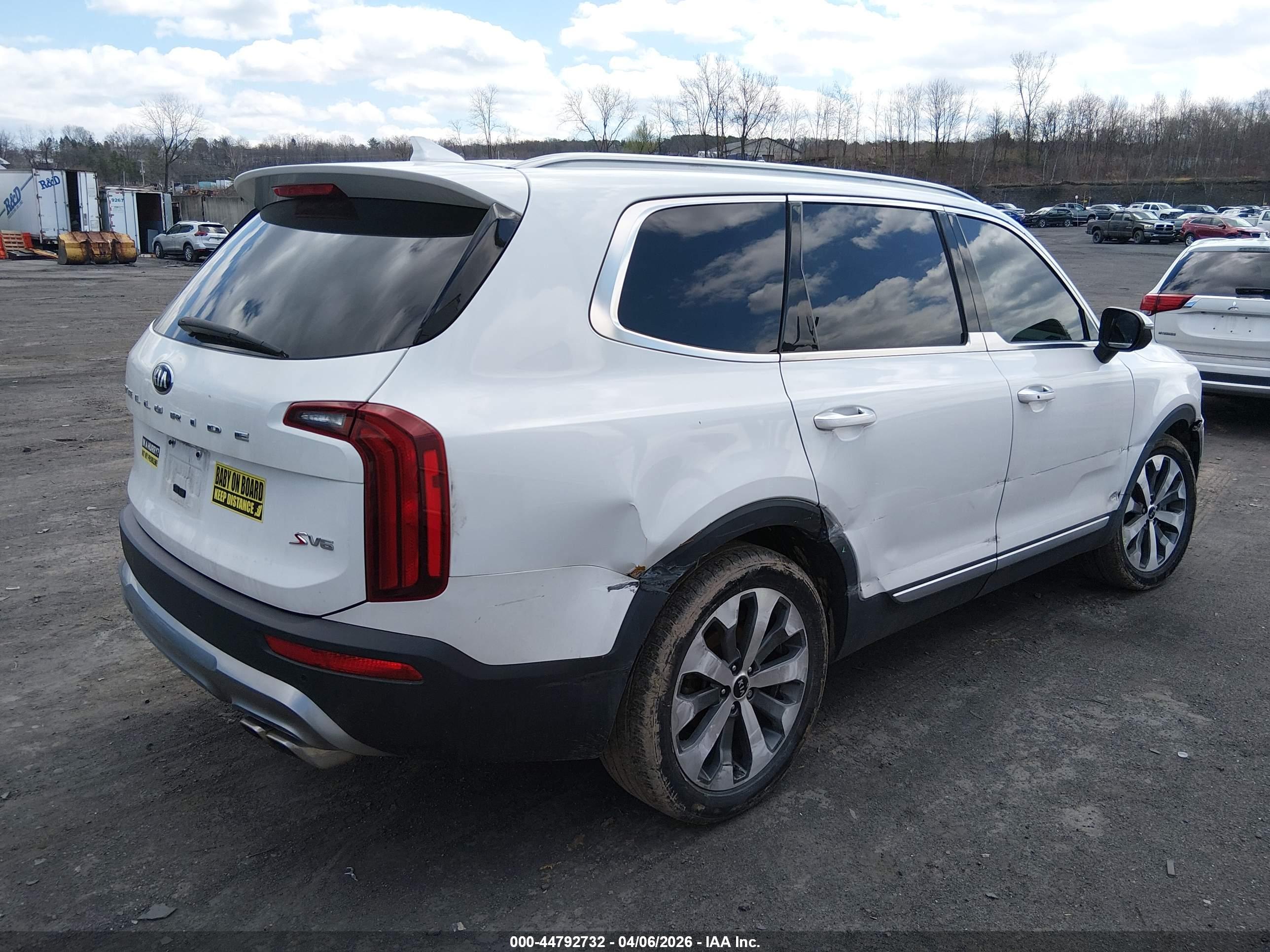 KIA TELLURIDE image 4