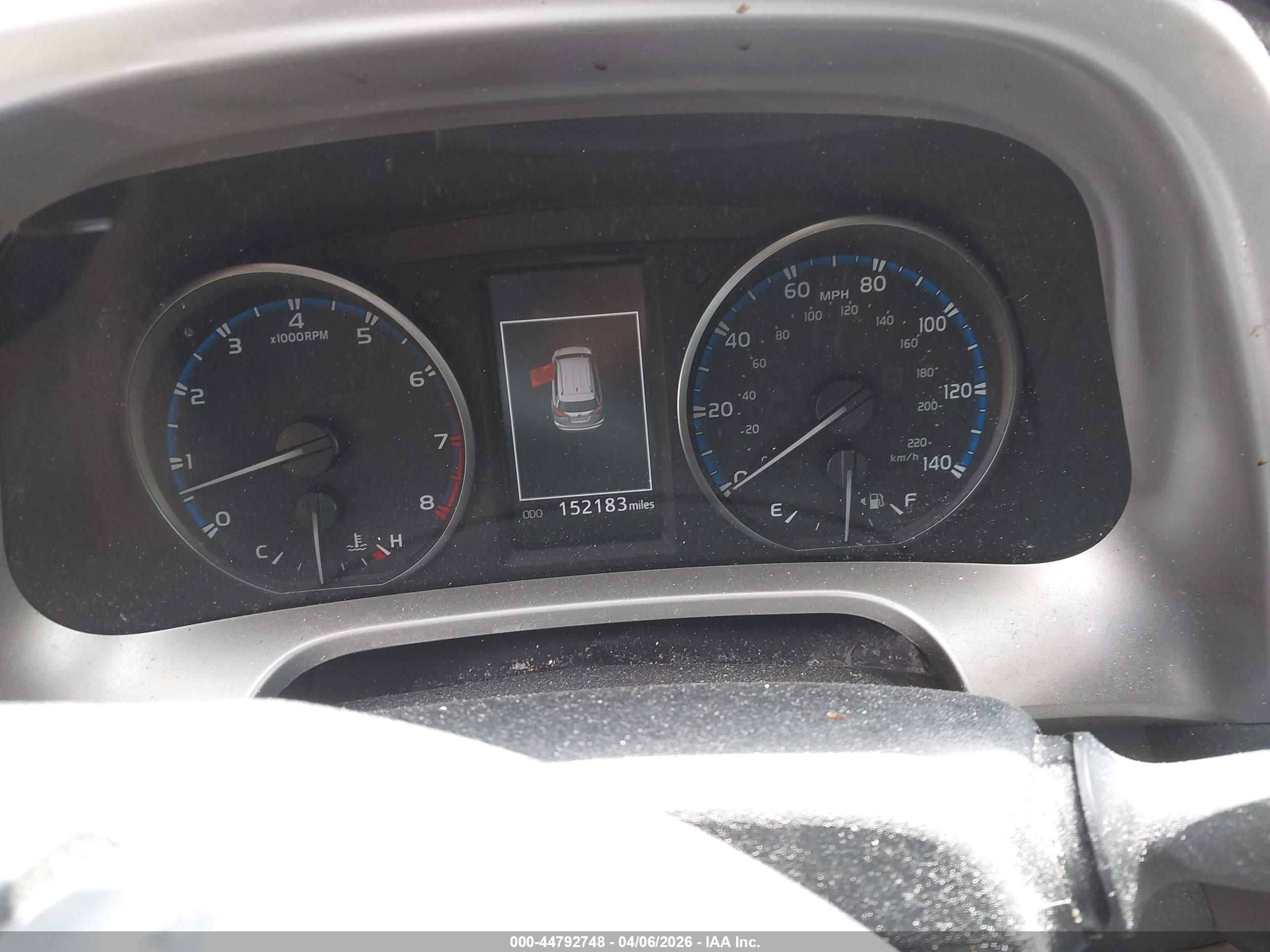 TOYOTA RAV4 image 7