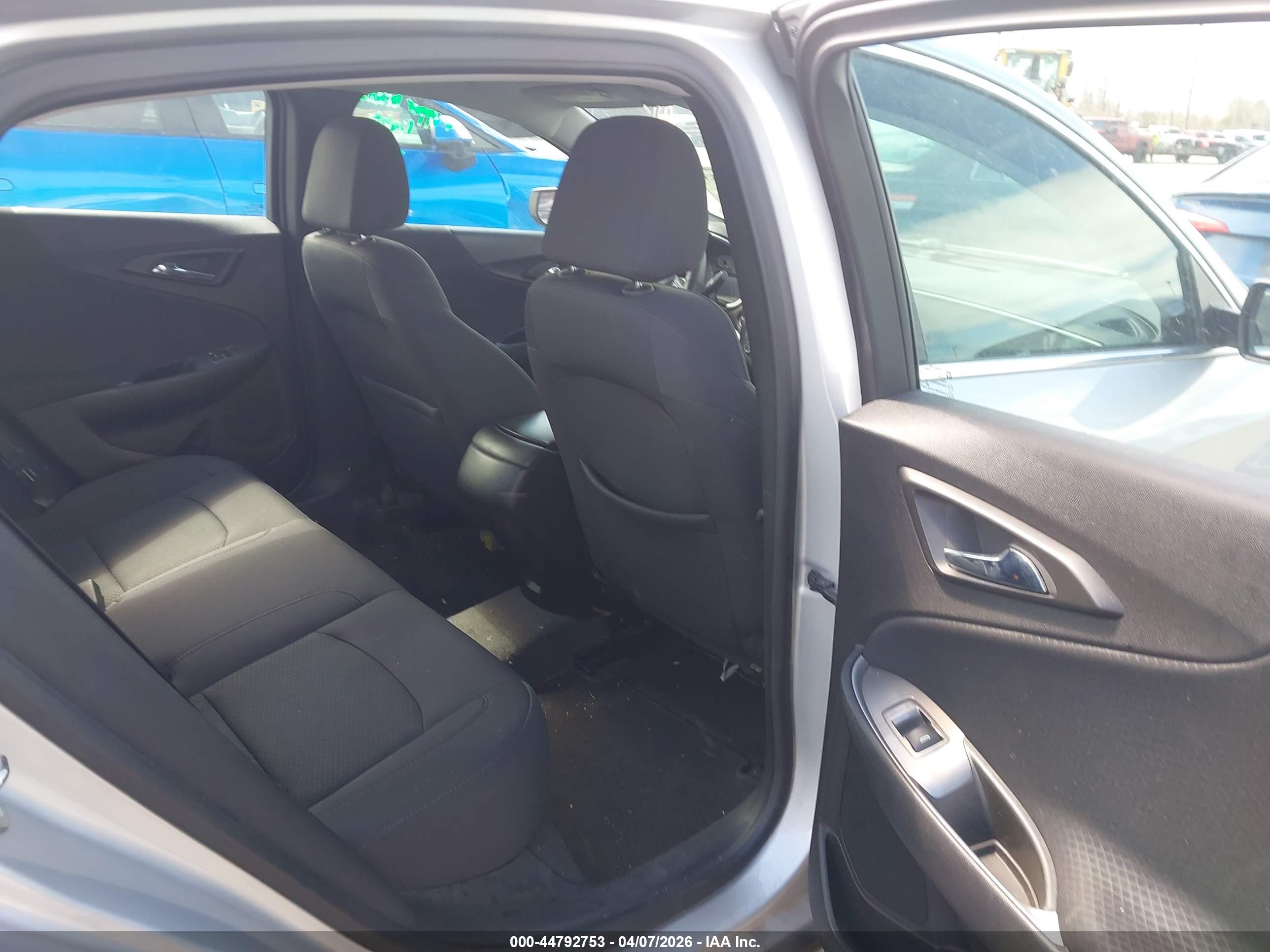 CHEVROLET MALIBU image 8