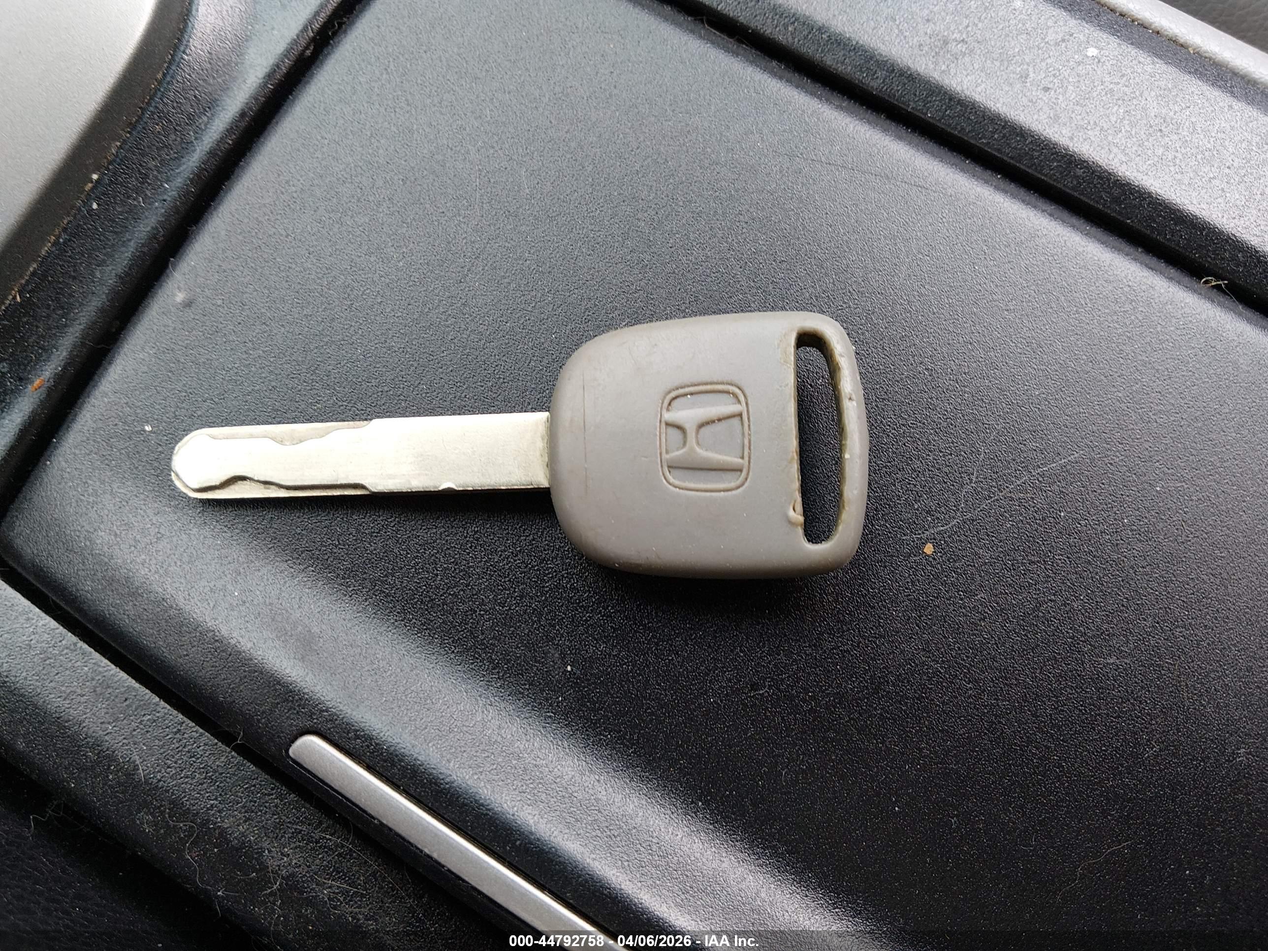 HONDA ACCORD image 11