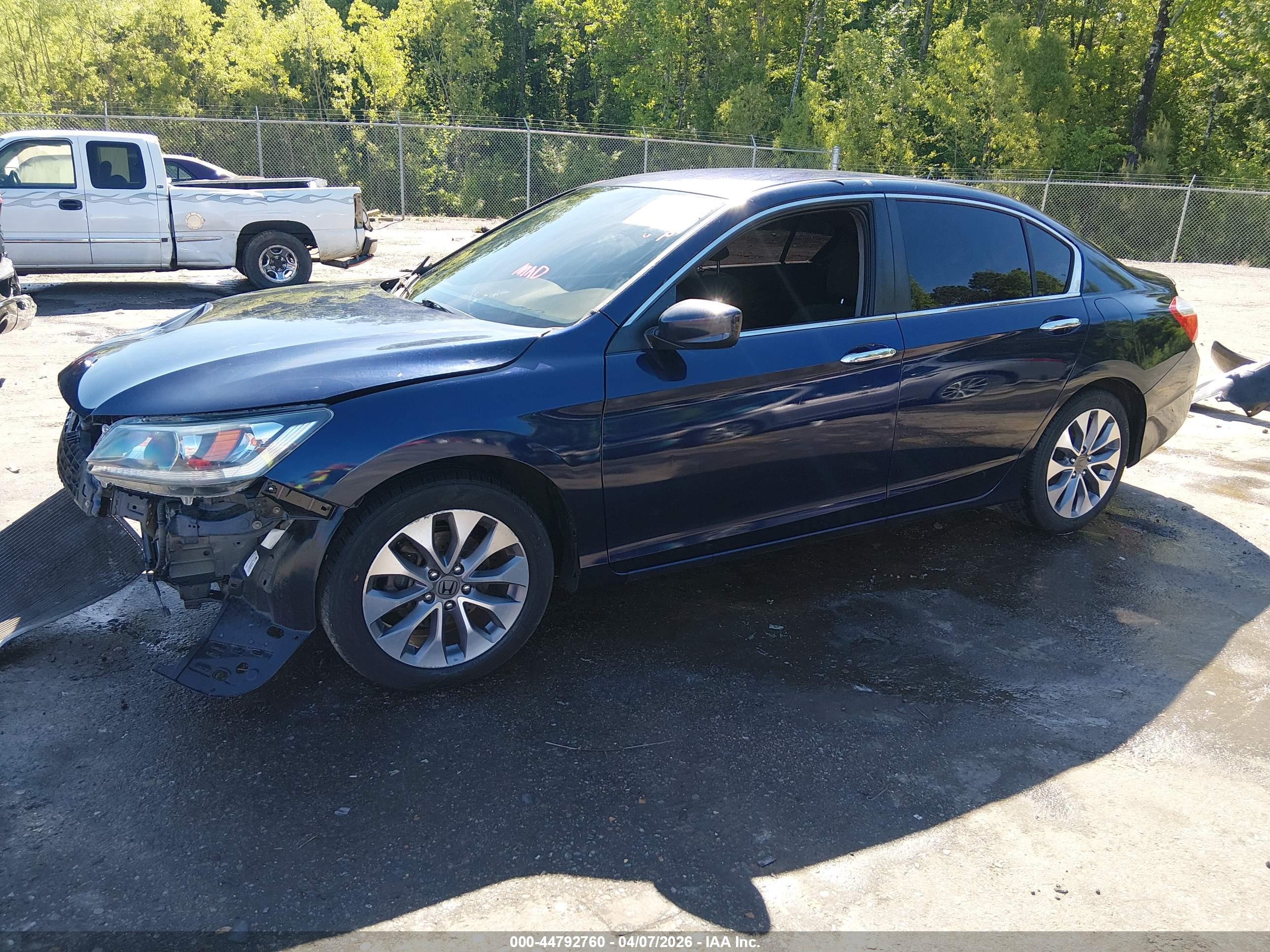 HONDA ACCORD image 2
