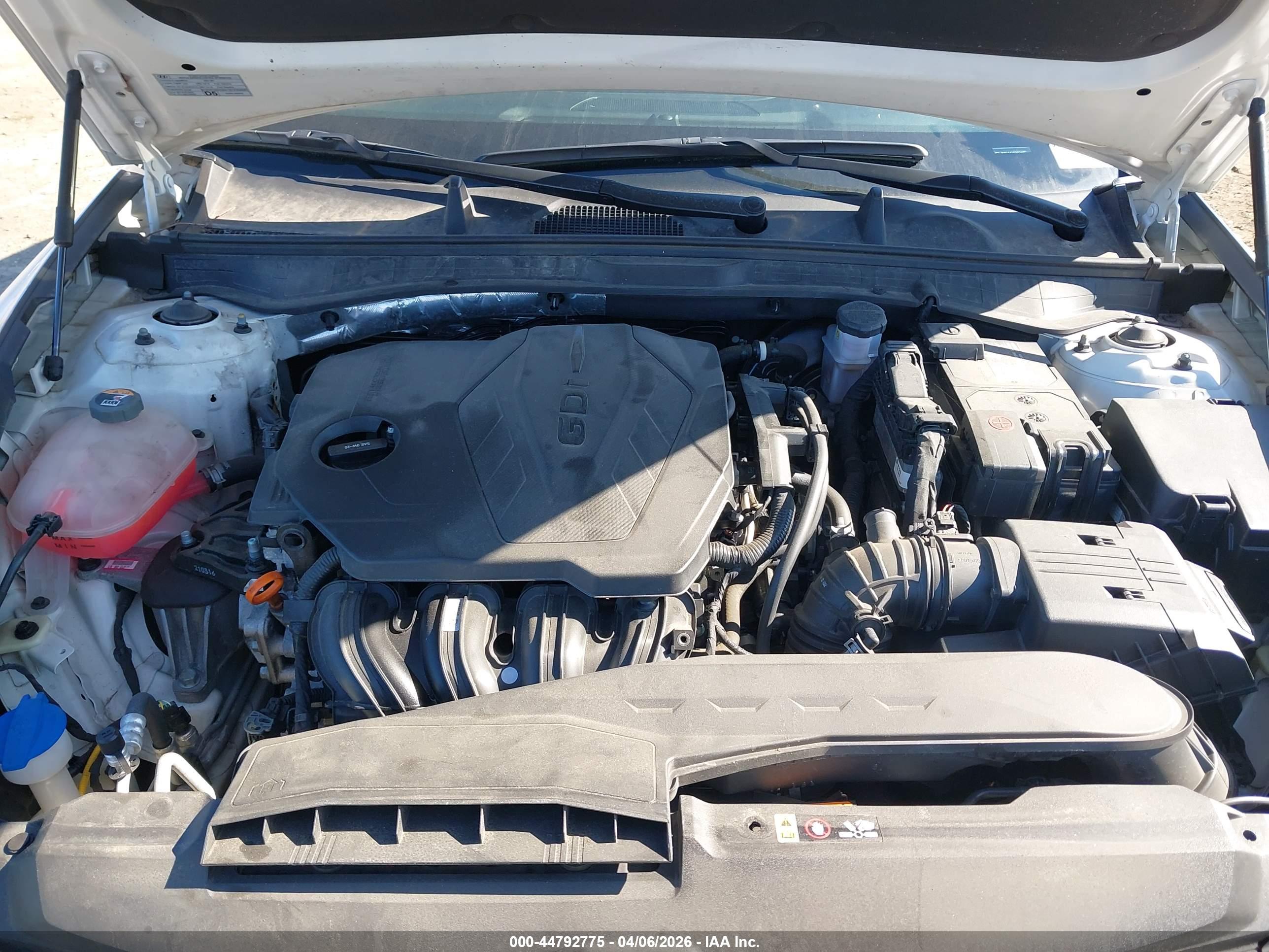 HYUNDAI SONATA image 10