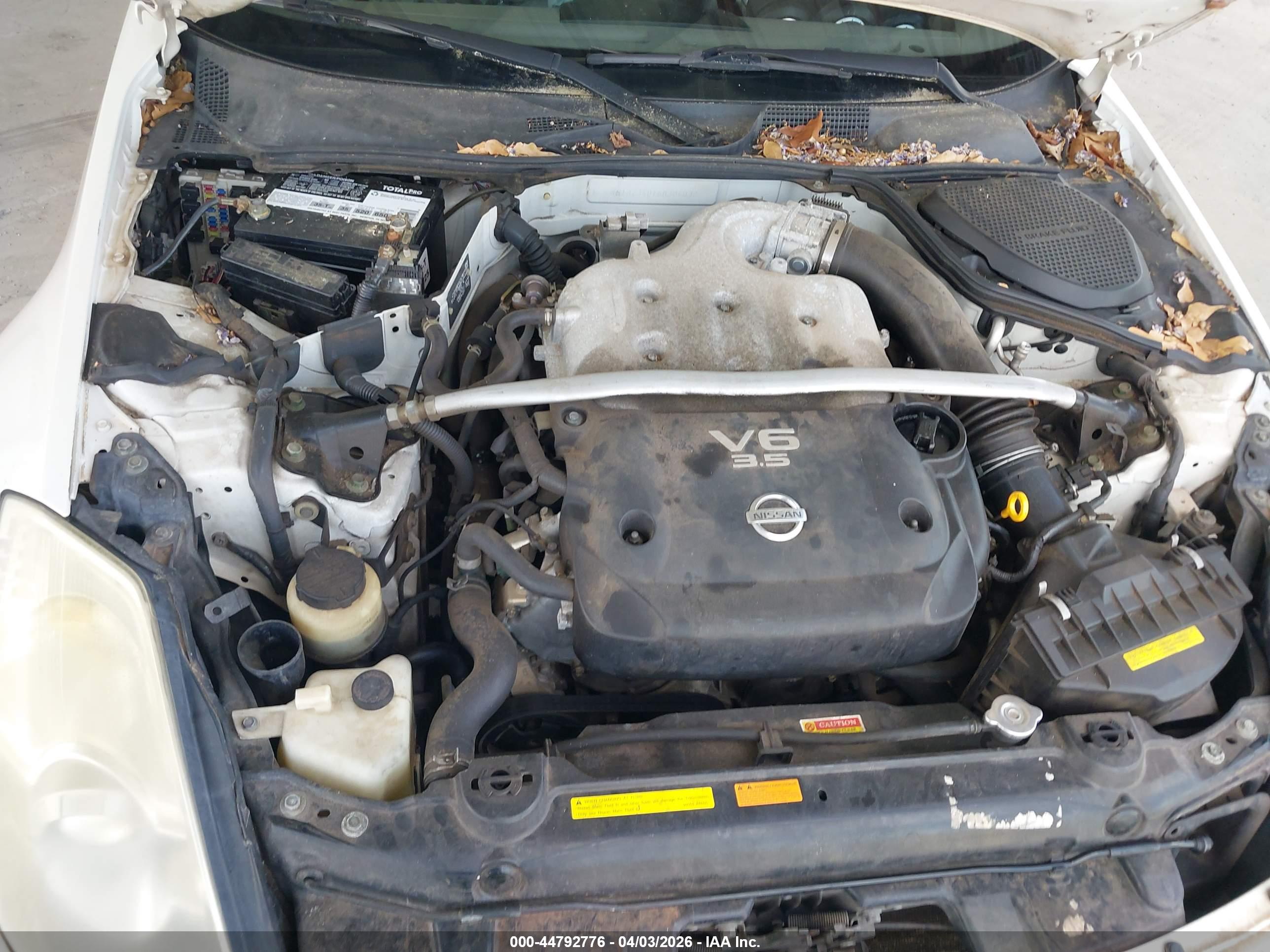 NISSAN 350Z image 10